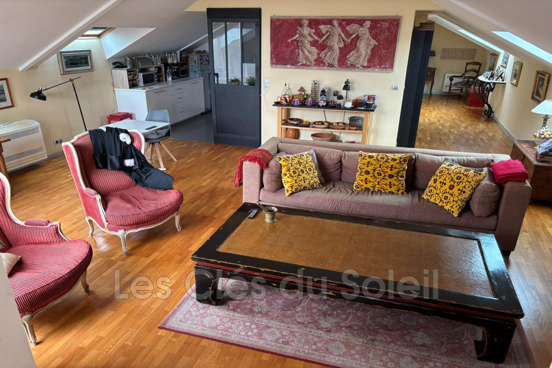Appartement à vendre, 99m², Hyères