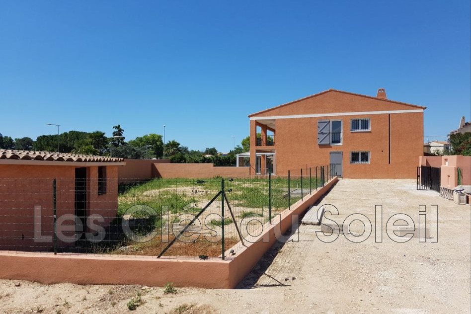 Maison à vendre, 200m², La Crau