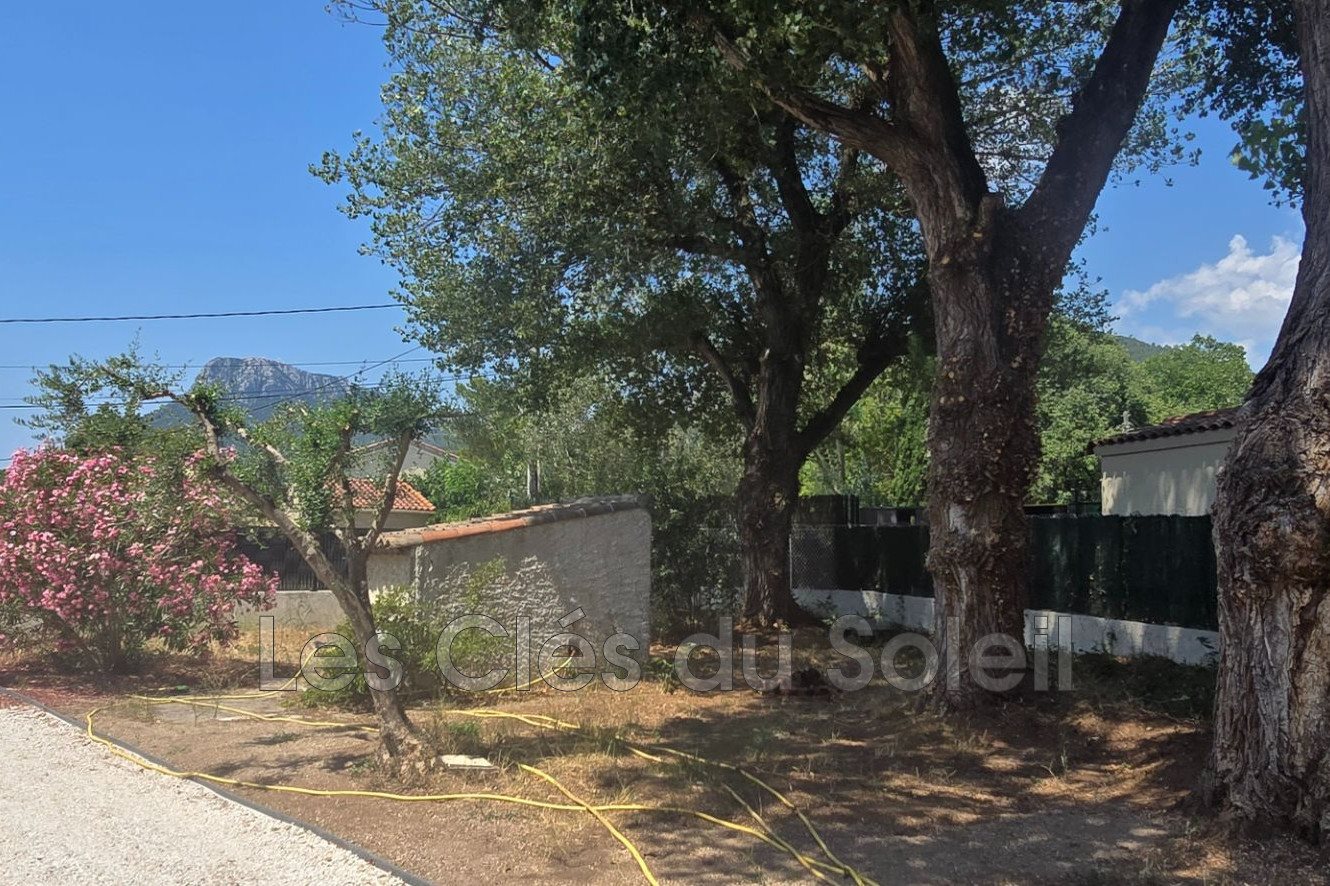 Maison à vendre, 190m², Solliès-Ville