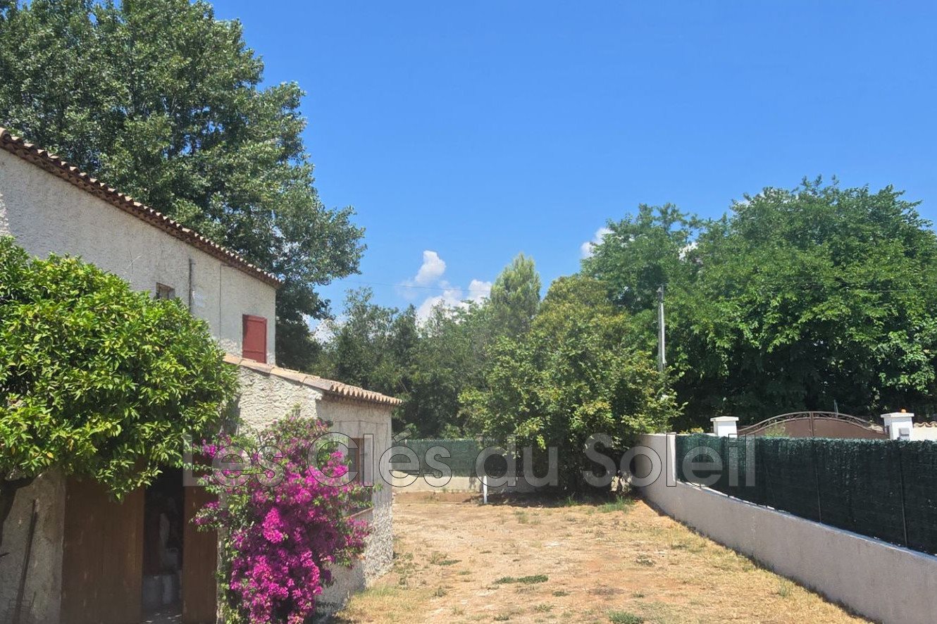 Maison à vendre, 190m², Solliès-Ville