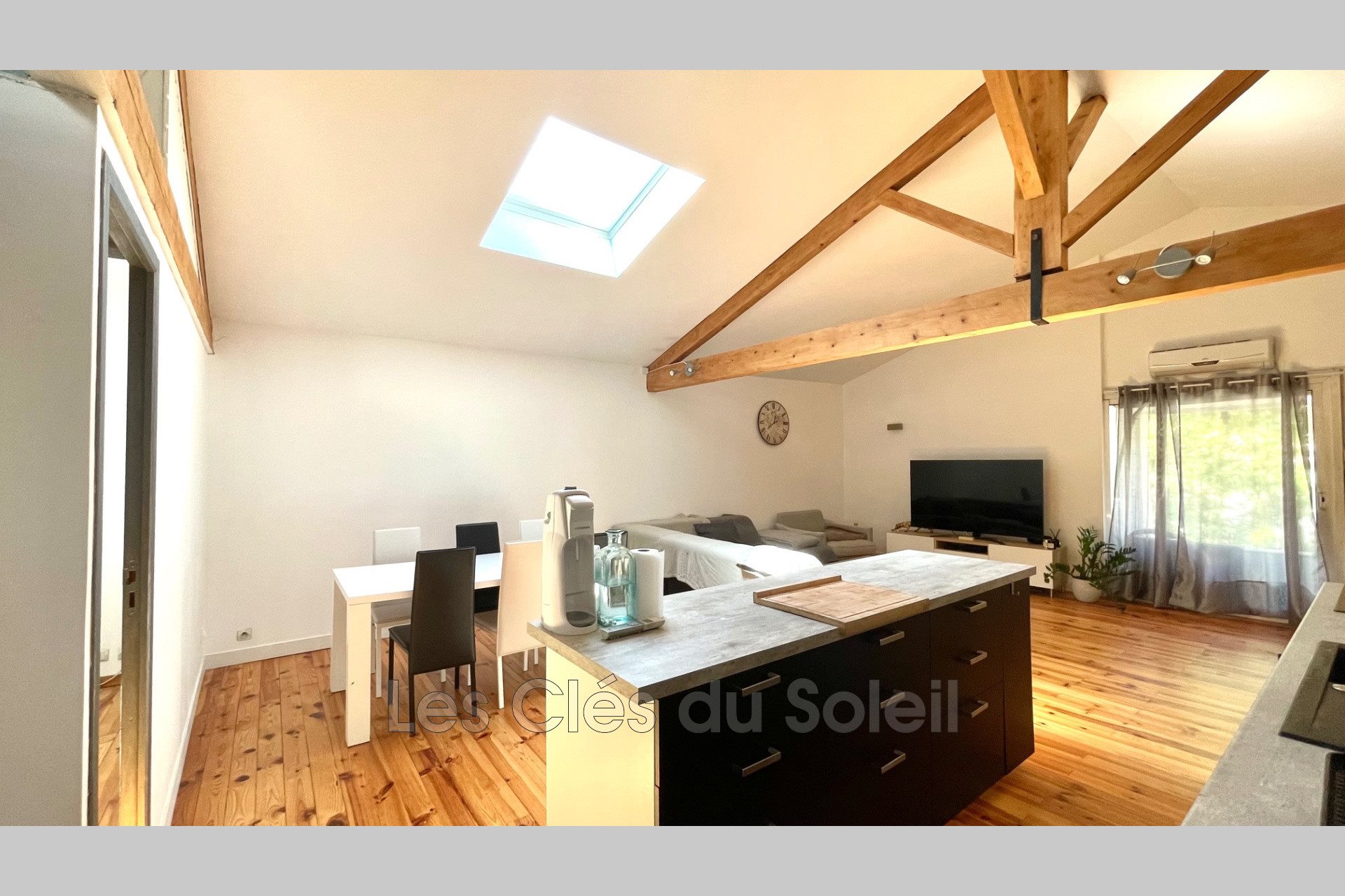 Appartement à vendre, 84m², Cuers