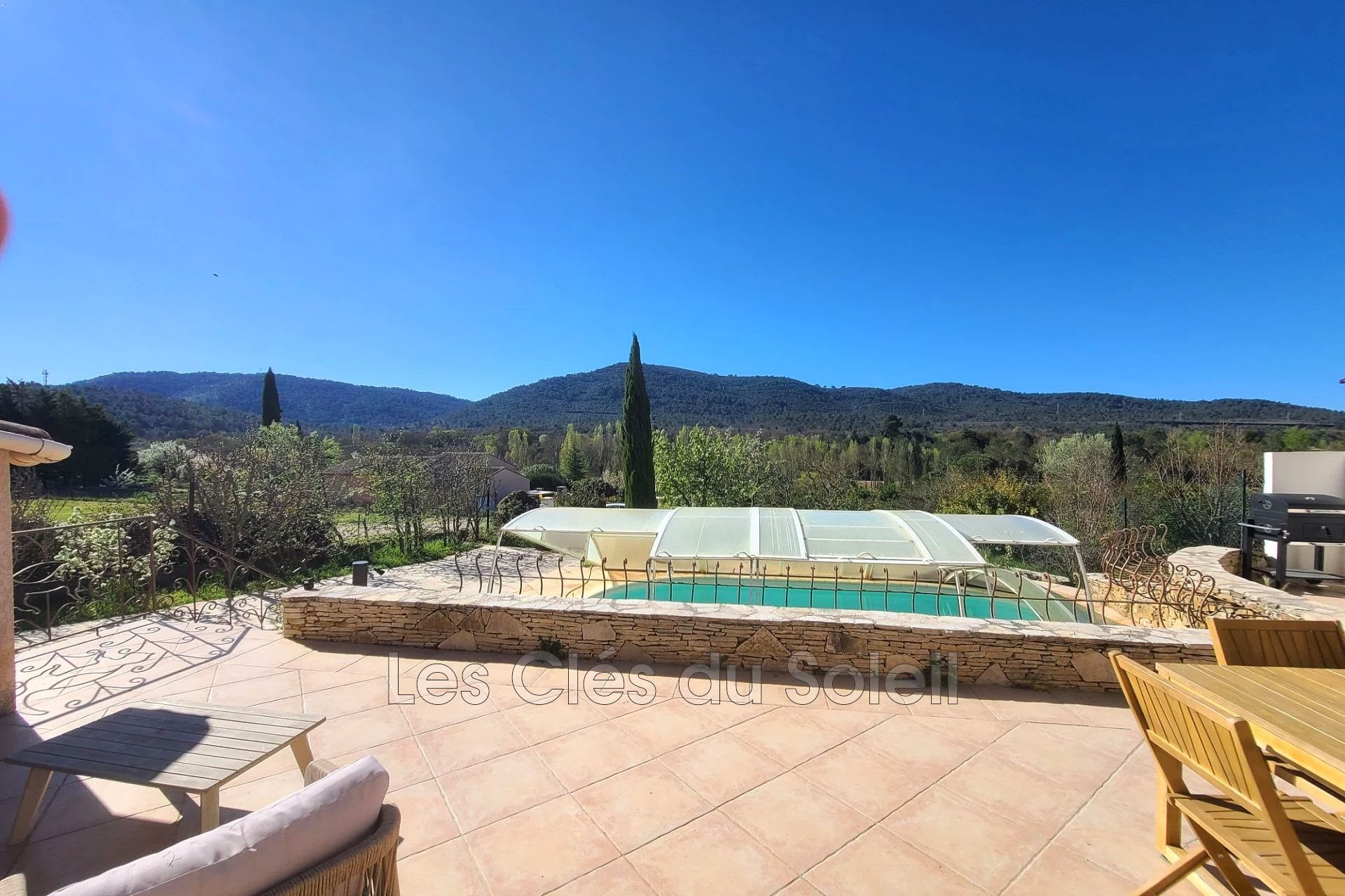 Maison à vendre, 95m², Signes