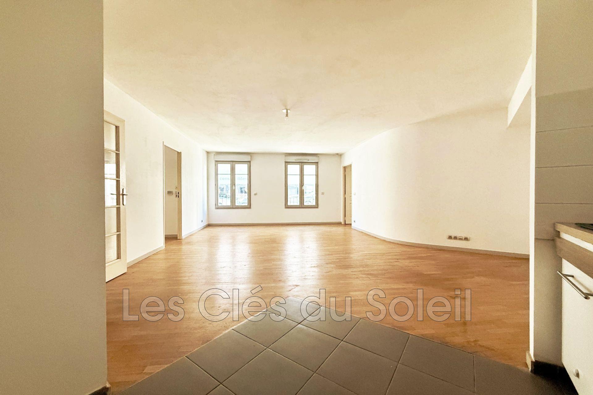 Appartement à vendre, 67m², Hyères