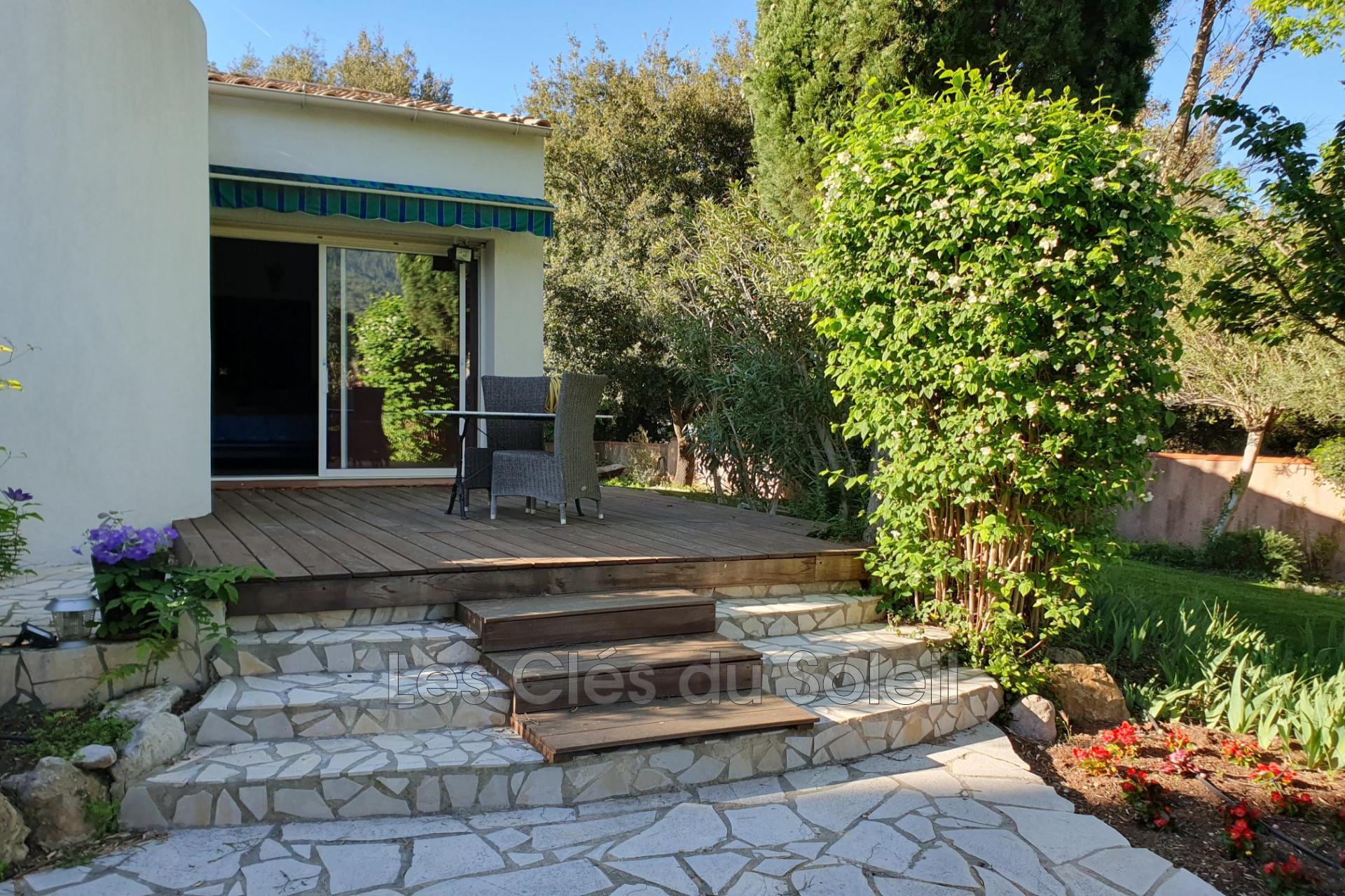 Maison à vendre, 185m², Solliès-Toucas