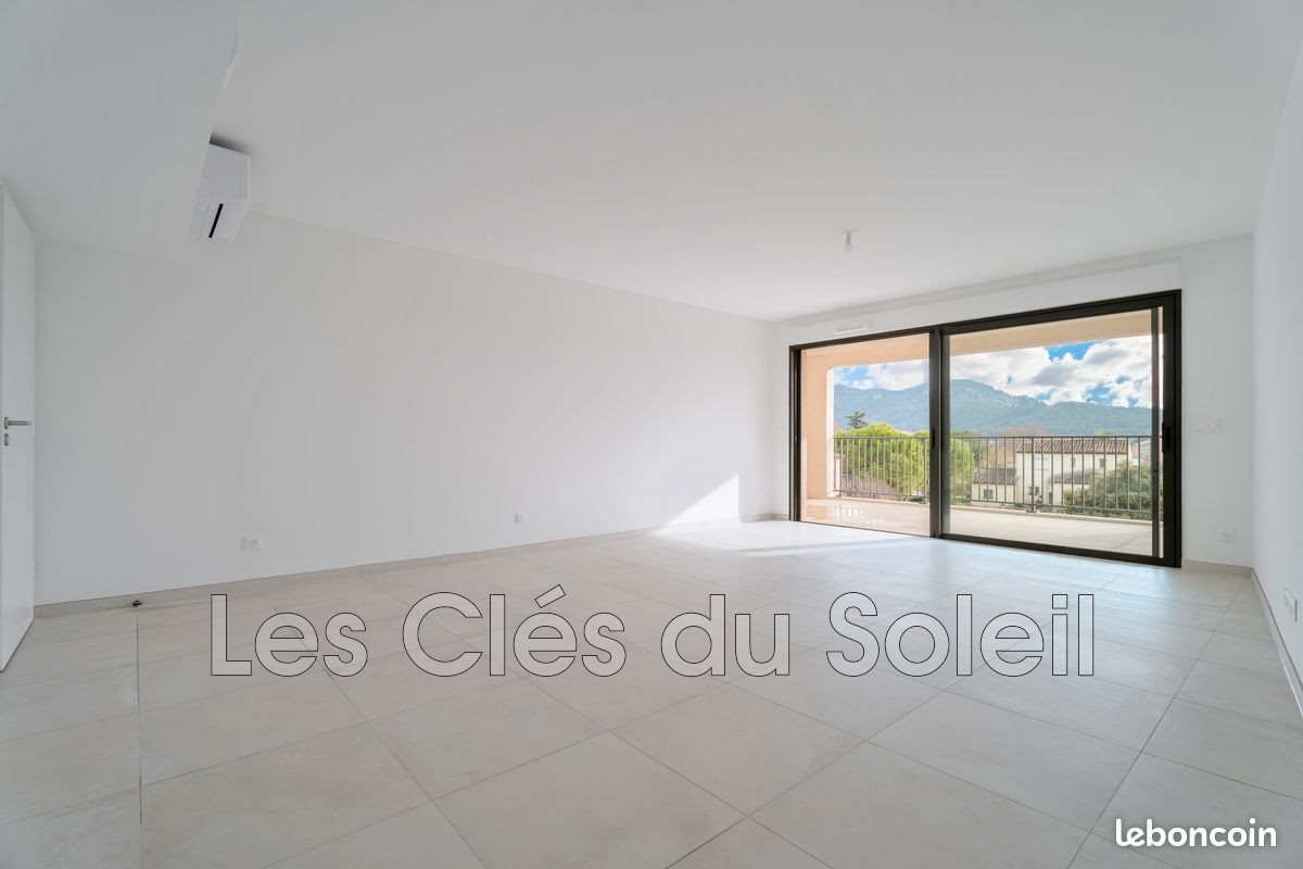 Appartement à vendre, 83m², La Crau