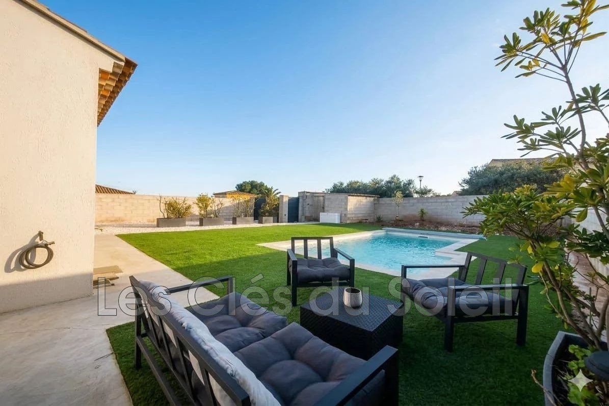 Maison à vendre, 95m², Cuers