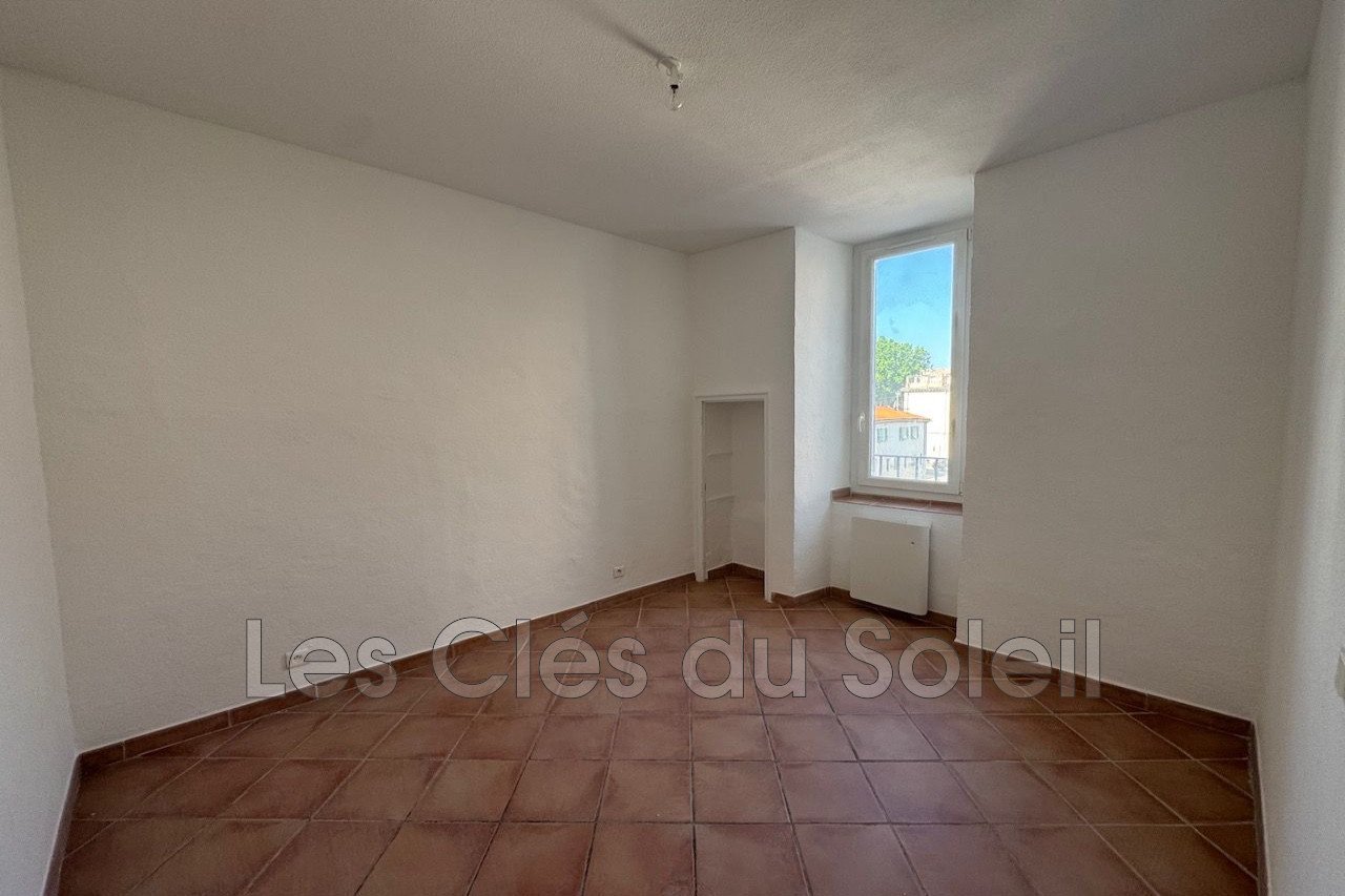 Appartement à louer, 69m², Brignoles