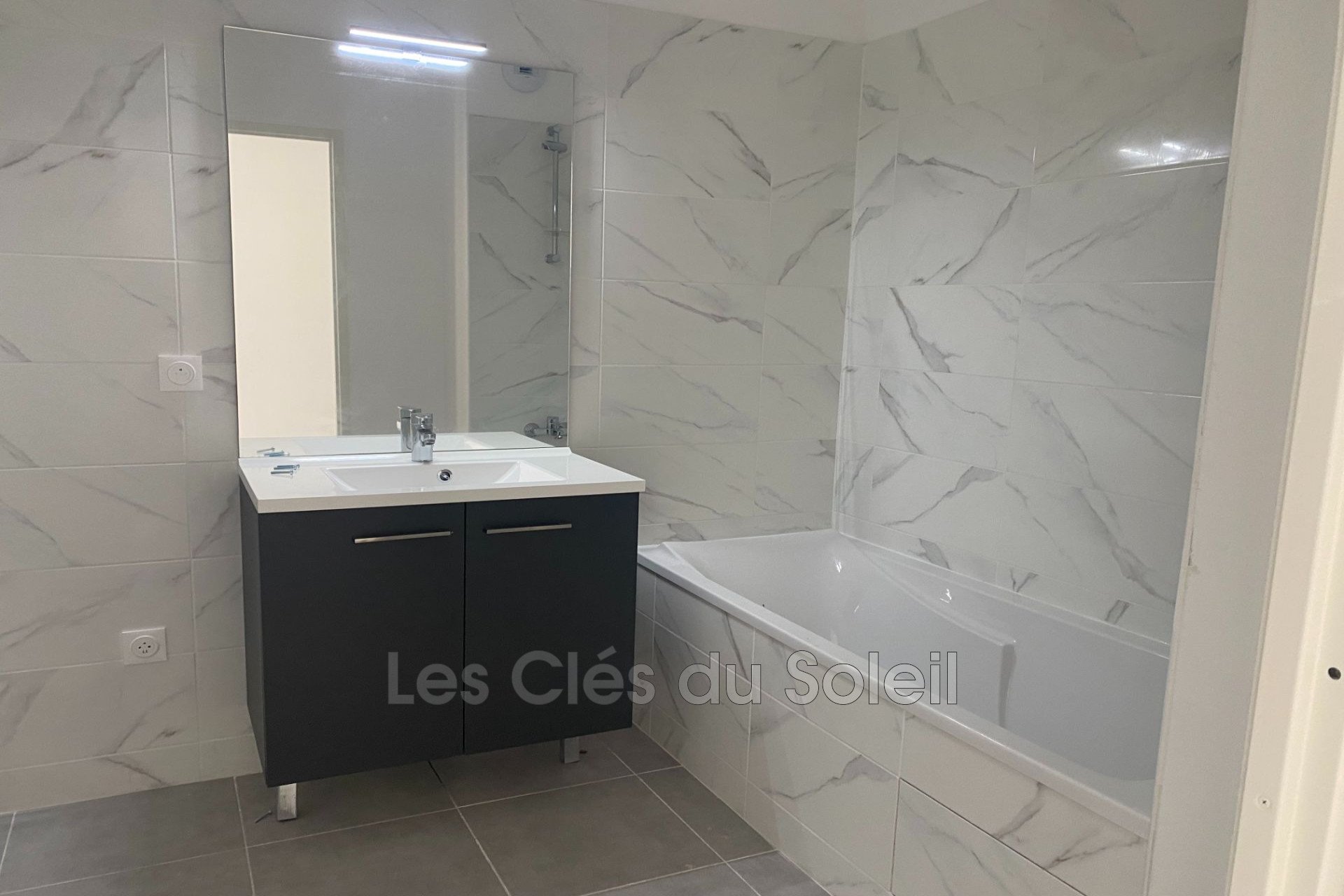 Appartement à louer, 70m², Brignoles