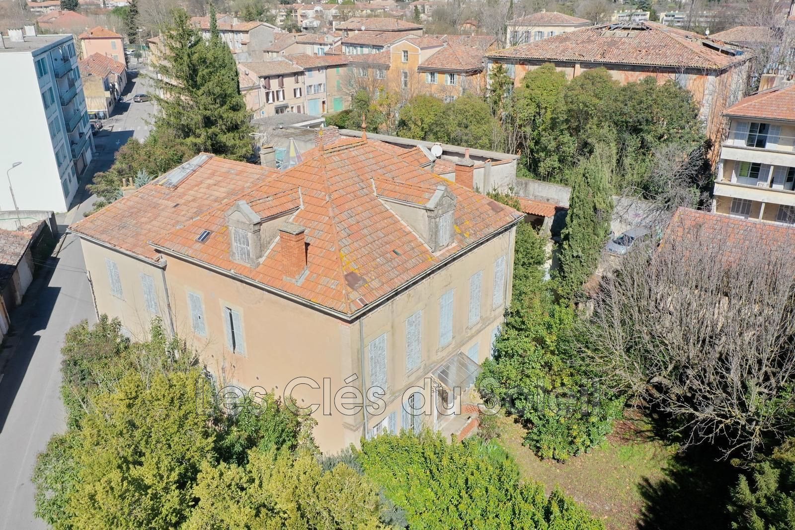 Maison à vendre, 357m², Brignoles