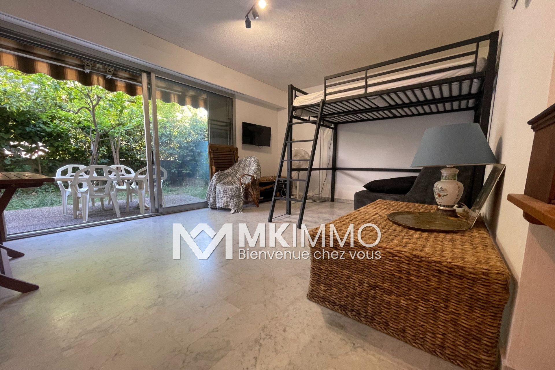 Appartement à louer, 27m², Cagnes-sur-Mer