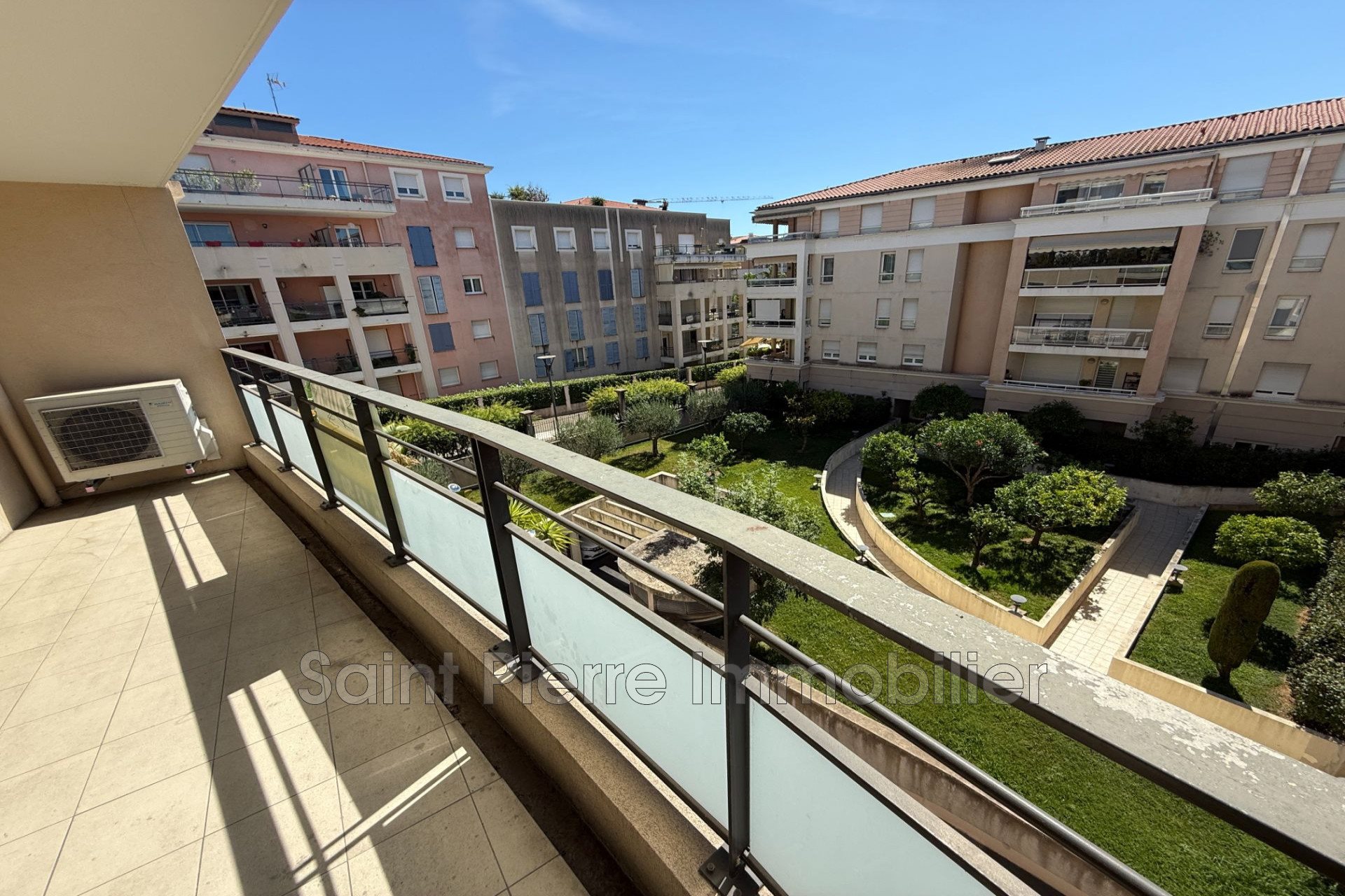 Appartement à louer, 65m², Cagnes-sur-Mer