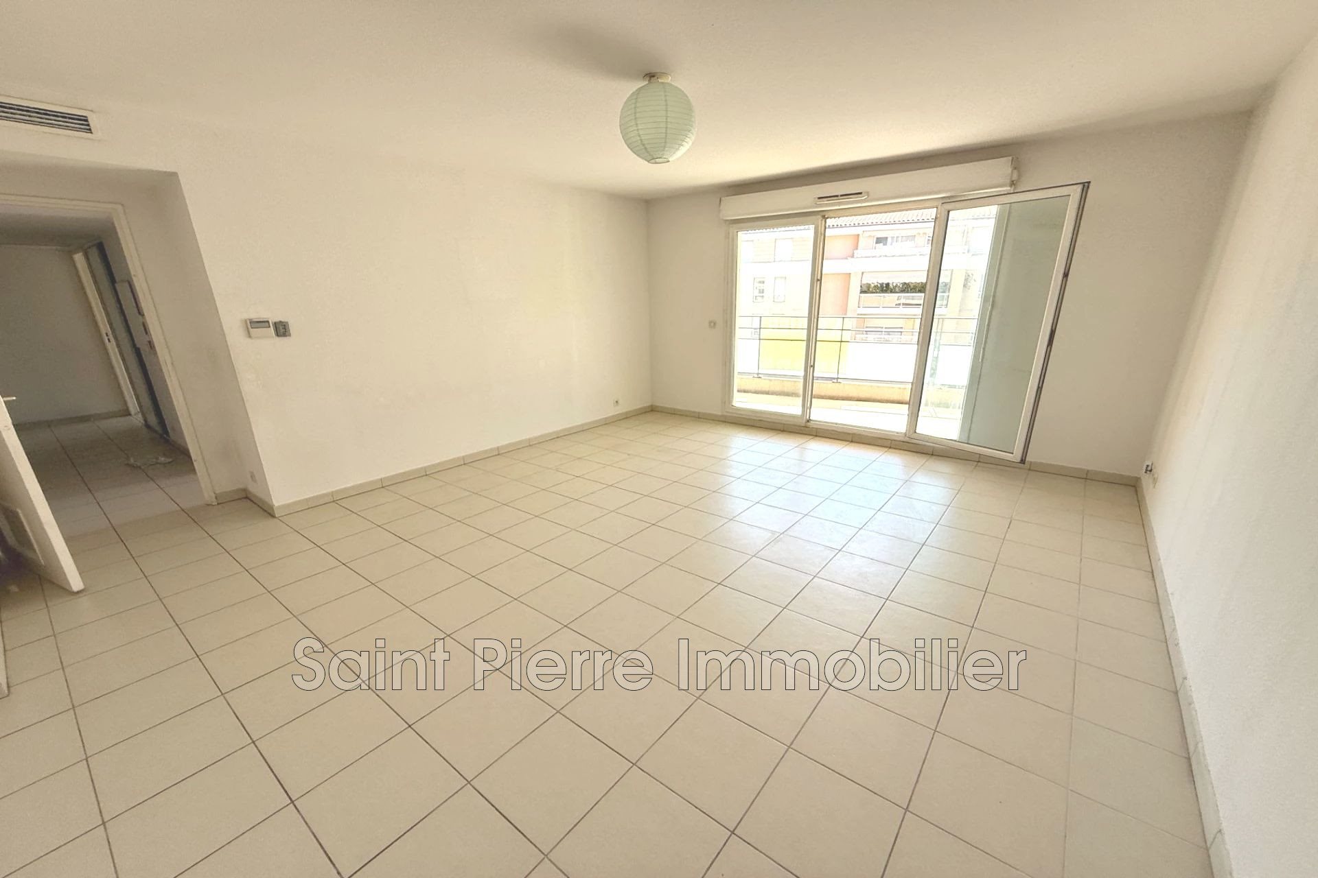 Appartement à louer, 65m², Cagnes-sur-Mer