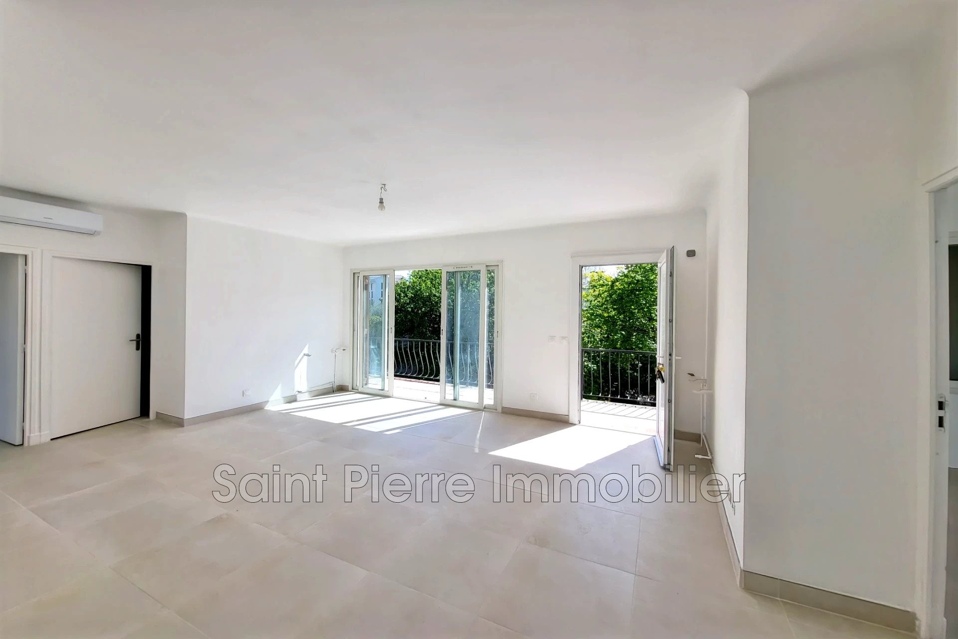 Maison à louer, 79m², Cagnes-sur-Mer