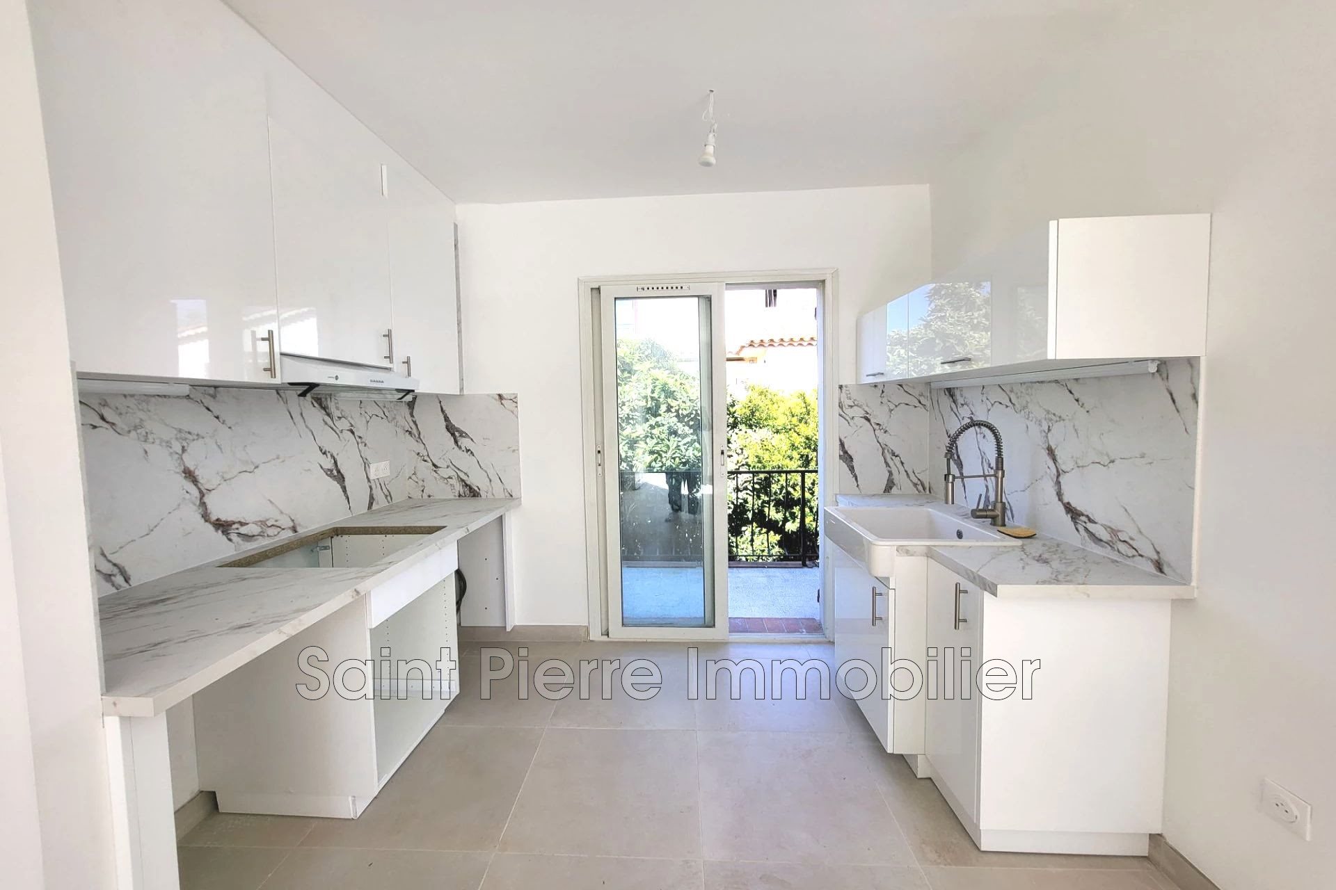 Maison à louer, 79m², Cagnes-sur-Mer