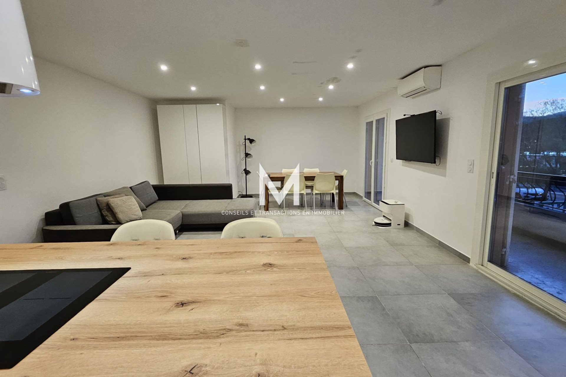 Appartement à vendre, 80m², Fréjus