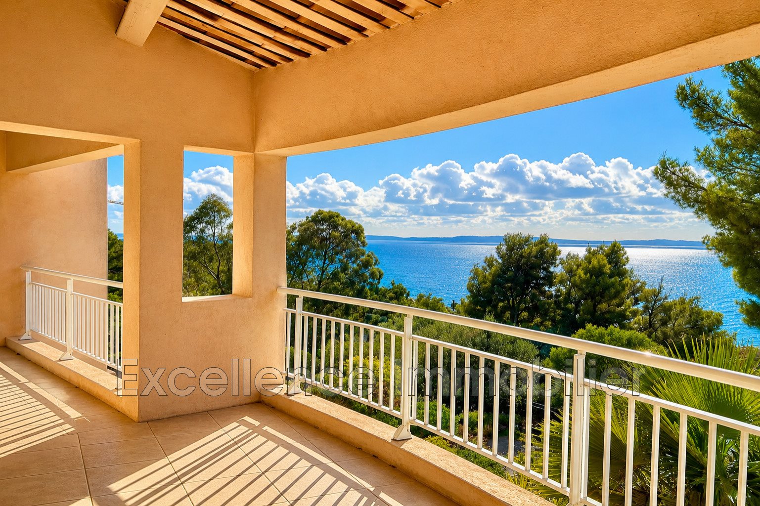 Maison à vendre, 242m², Le Lavandou