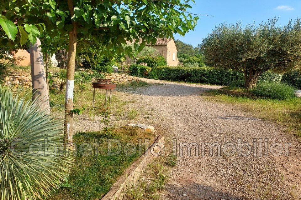 Appartement à louer, 40m², Méounes-lès-Montrieux
