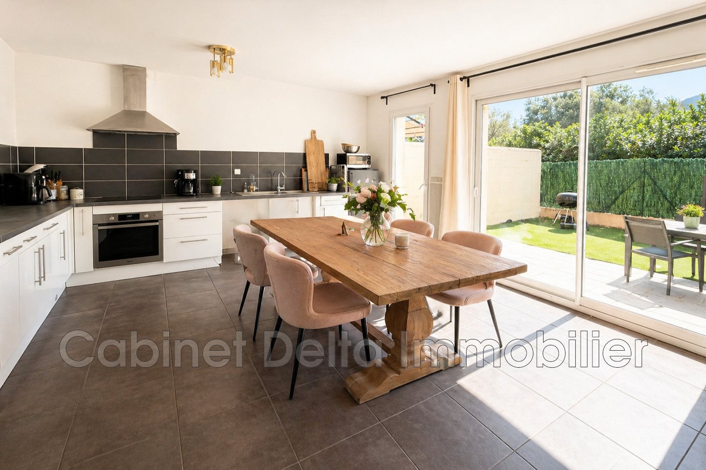 Maison à vendre, 85m², Cuers