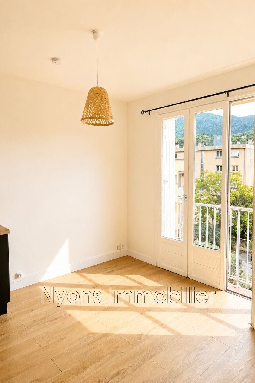 Appartement à vendre, 32m², Nyons