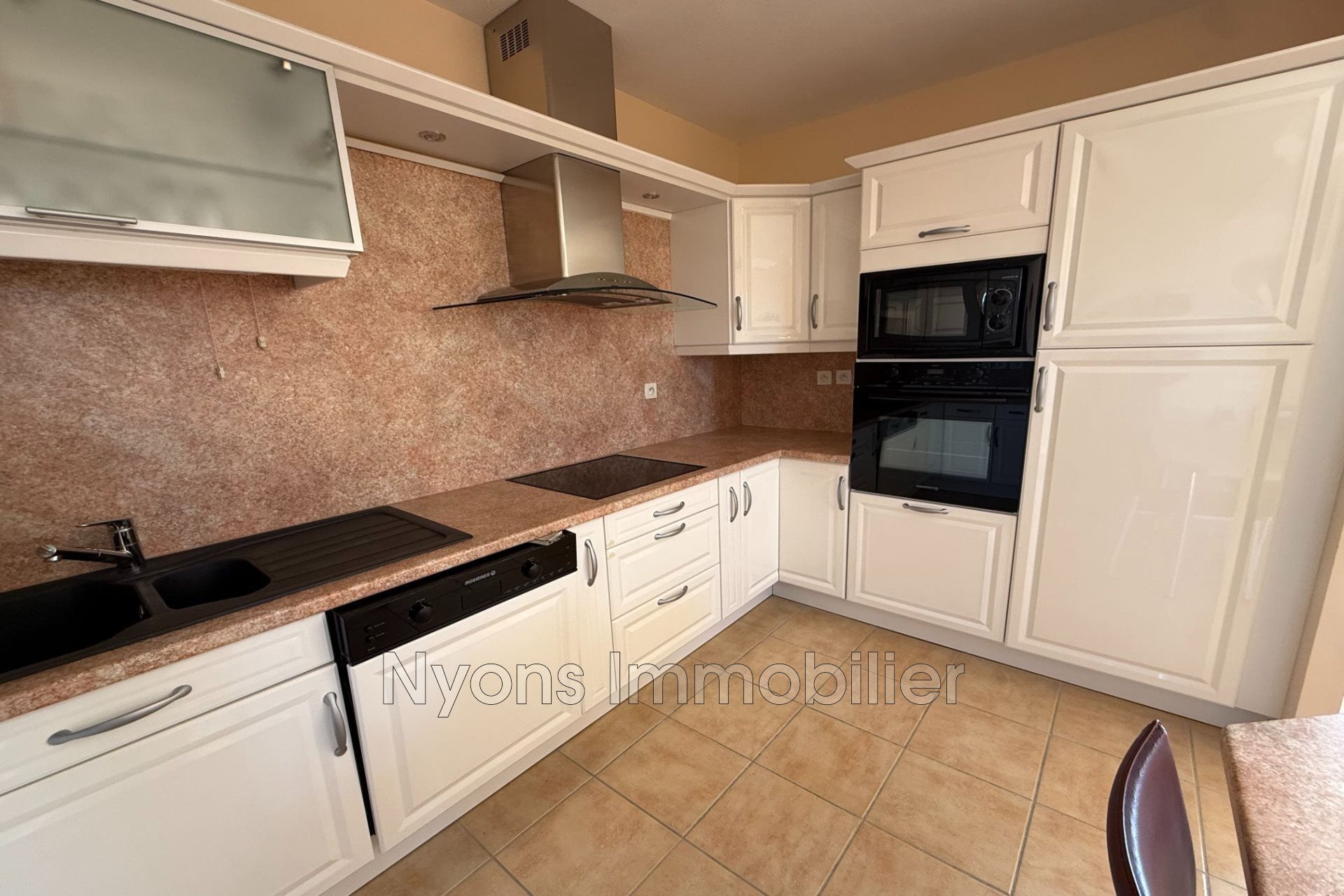 Appartement à vendre, 69m², Nyons