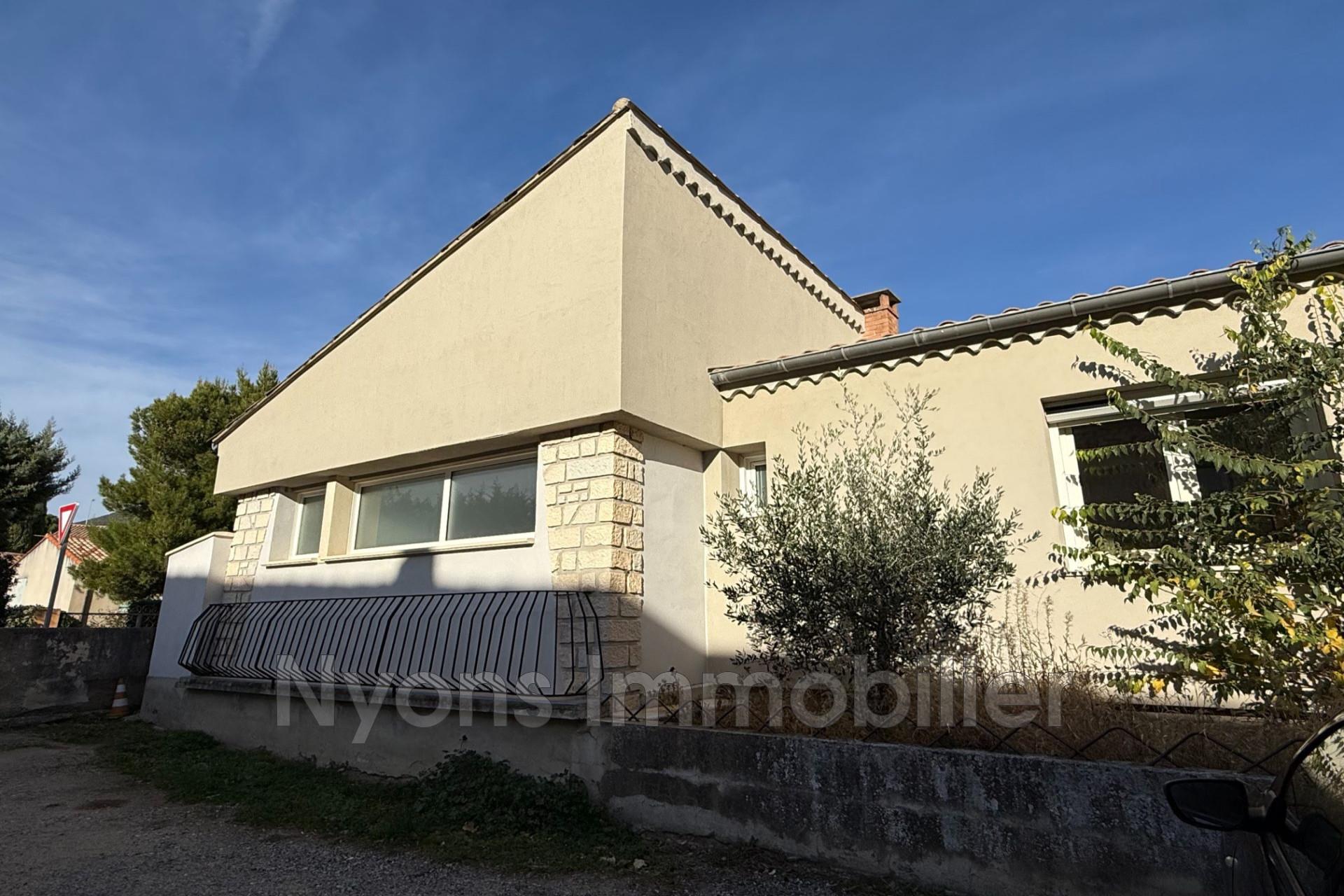 Maison à vendre, 141m², Nyons