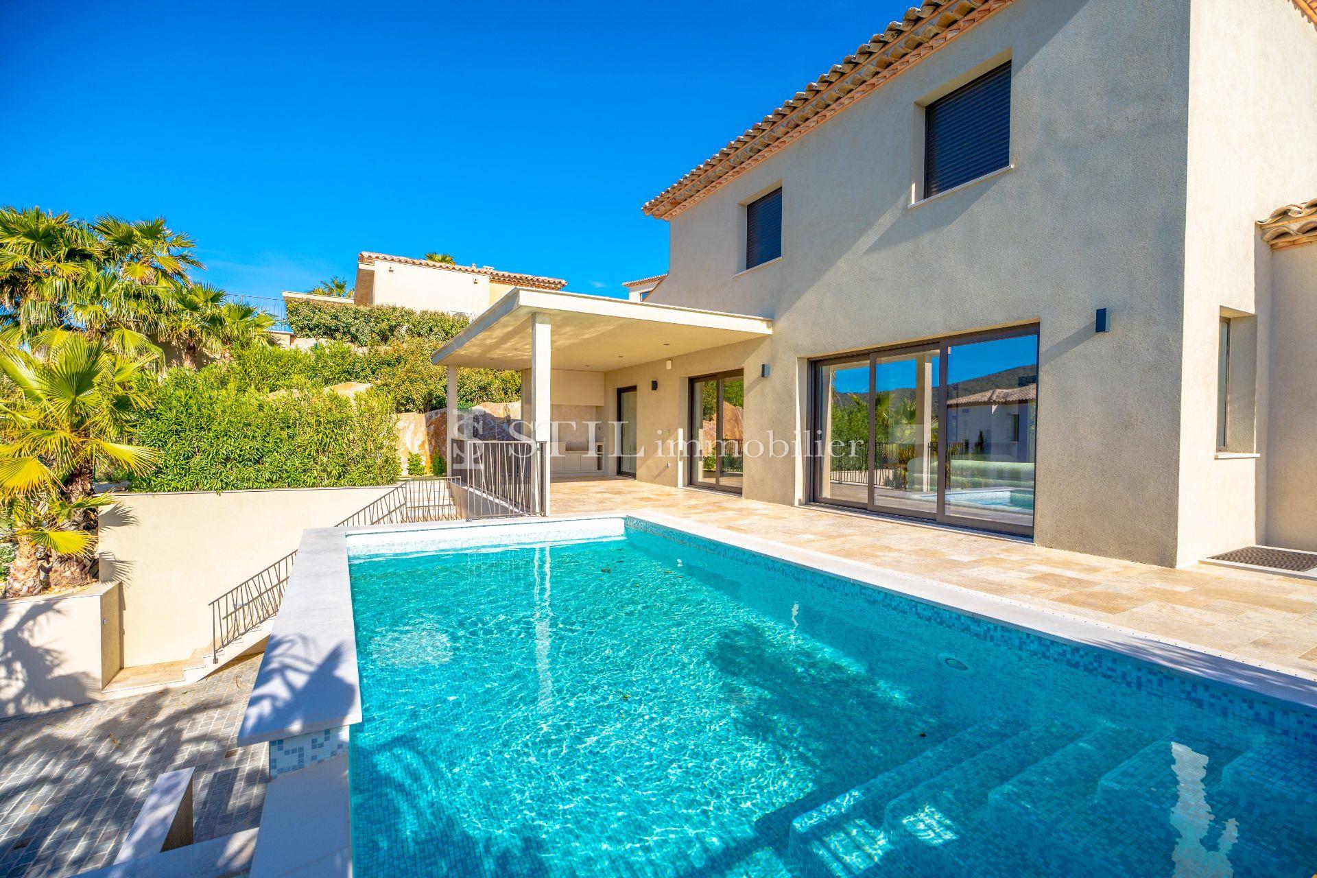 Maison à louer, 160m², Sainte-Maxime