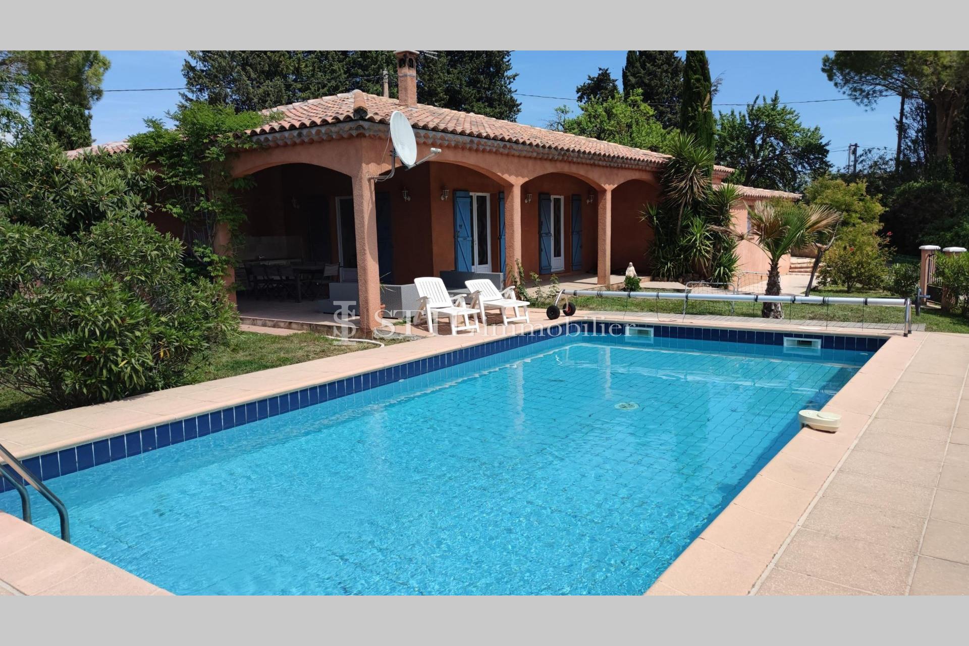 Maison à vendre, 120m², Le Muy