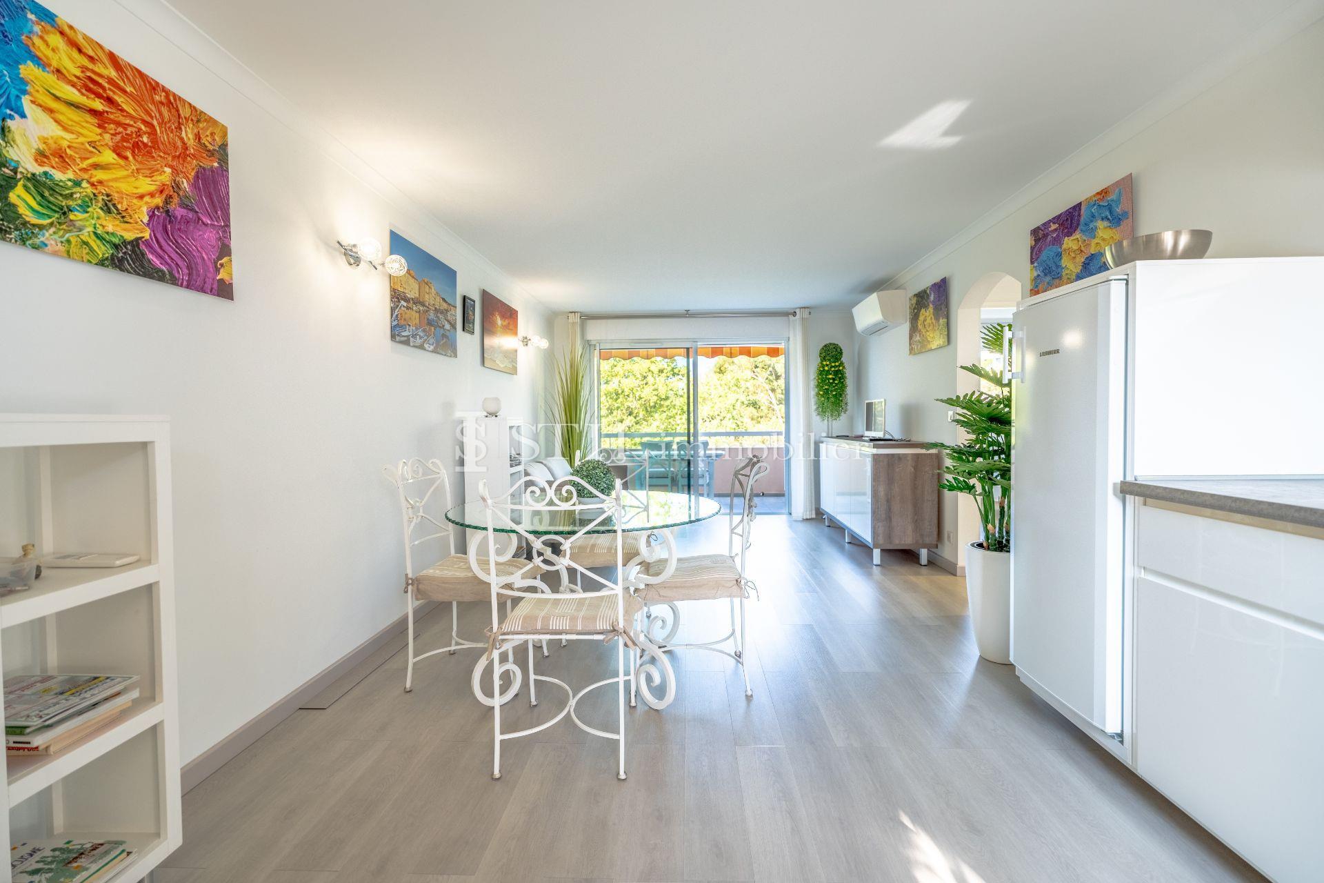 Appartement à vendre, 61m², Fréjus
