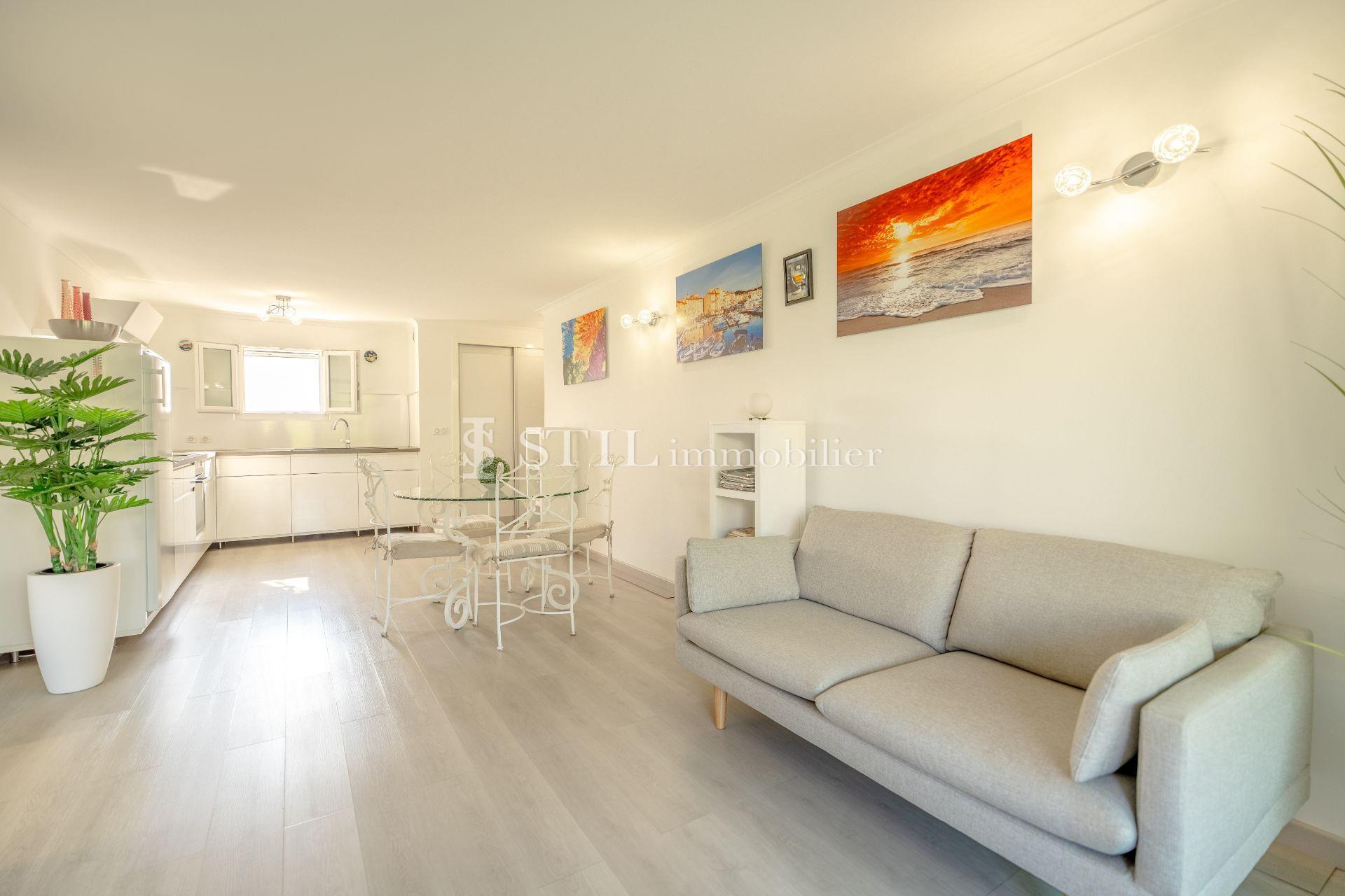 Appartement à vendre, 61m², Fréjus
