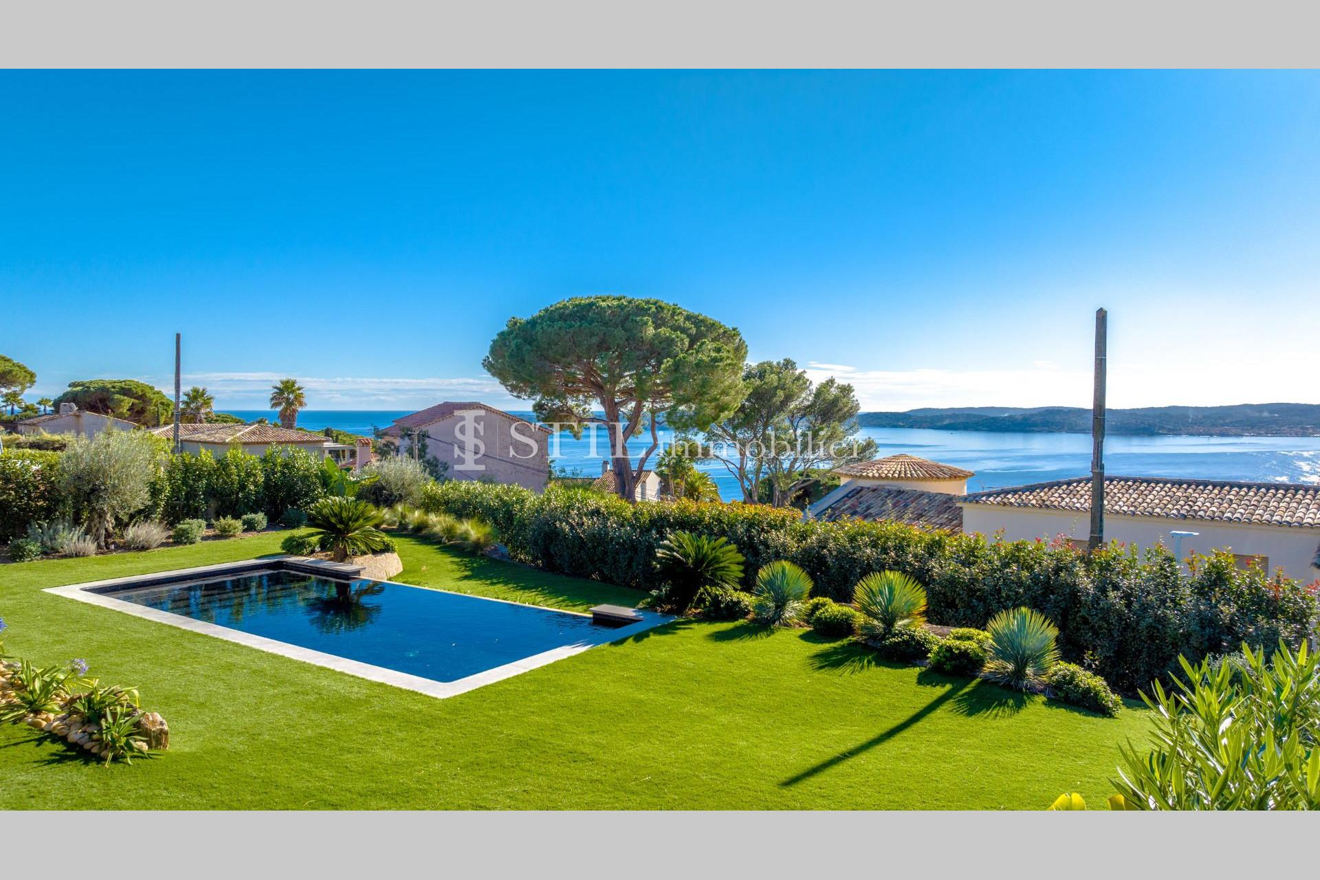 Maison à louer, 366m², Sainte-Maxime