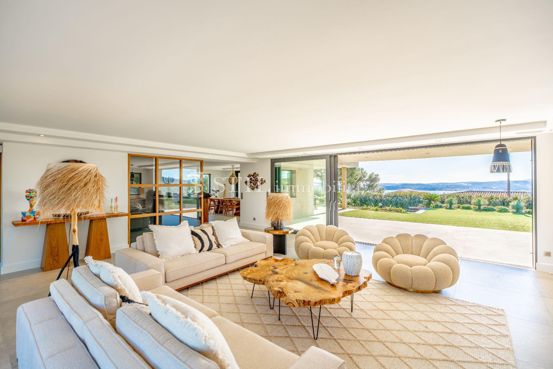 Maison à louer, 366m², Sainte-Maxime