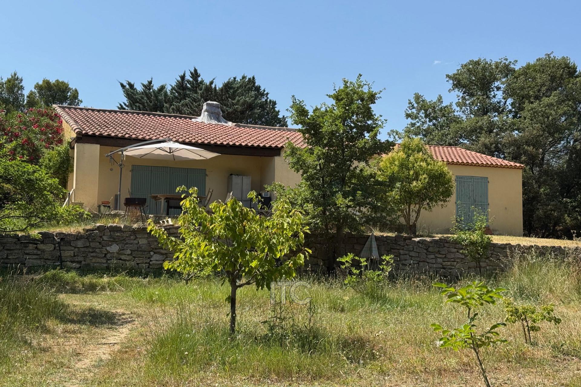 Maison à vendre, 136m², Peynier