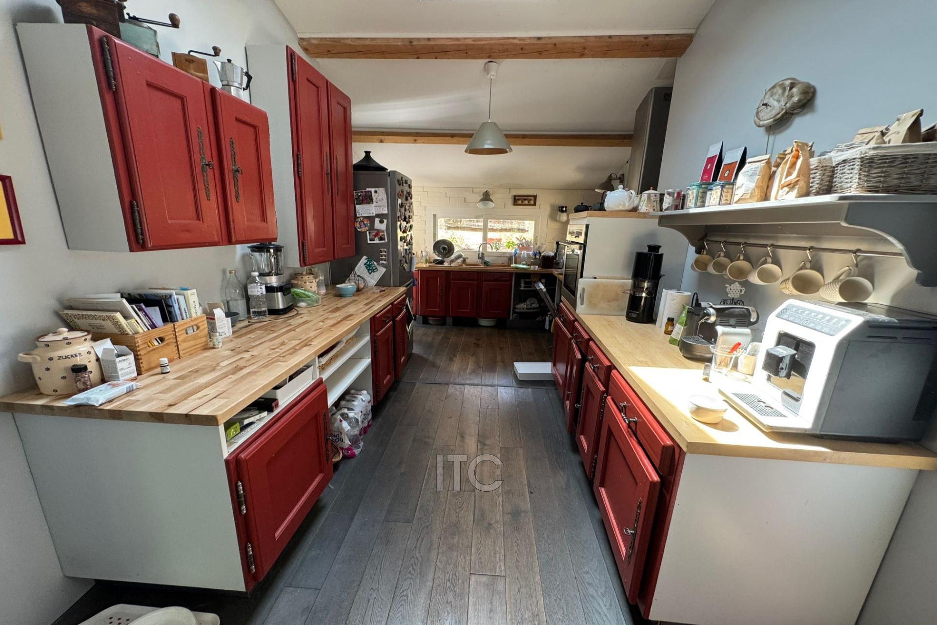 Maison à vendre, 136m², Peynier
