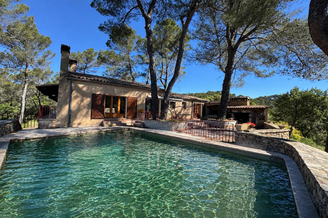 Maison à vendre, 133m², Varages