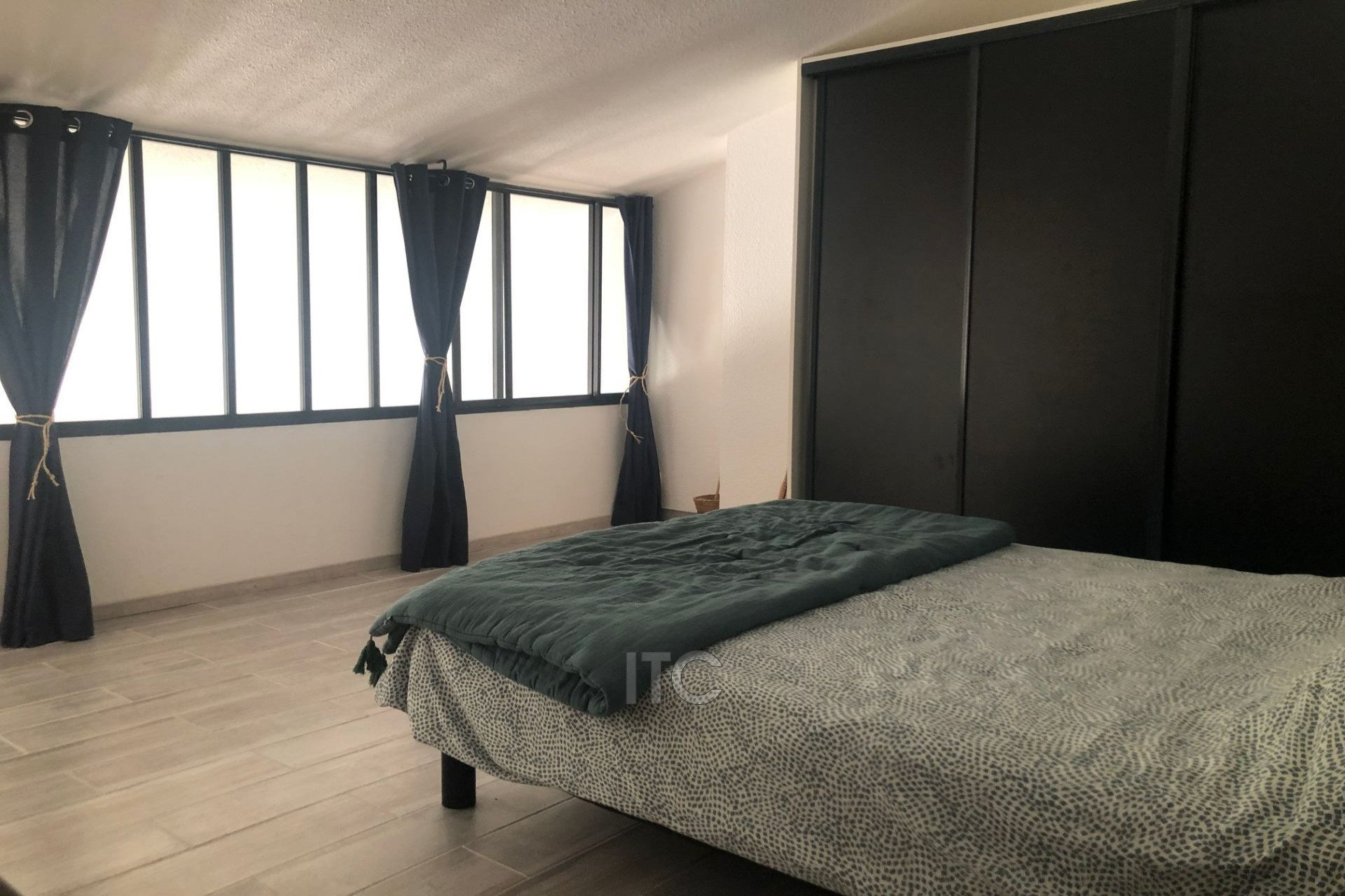 Appartement à vendre, 47m², Trets