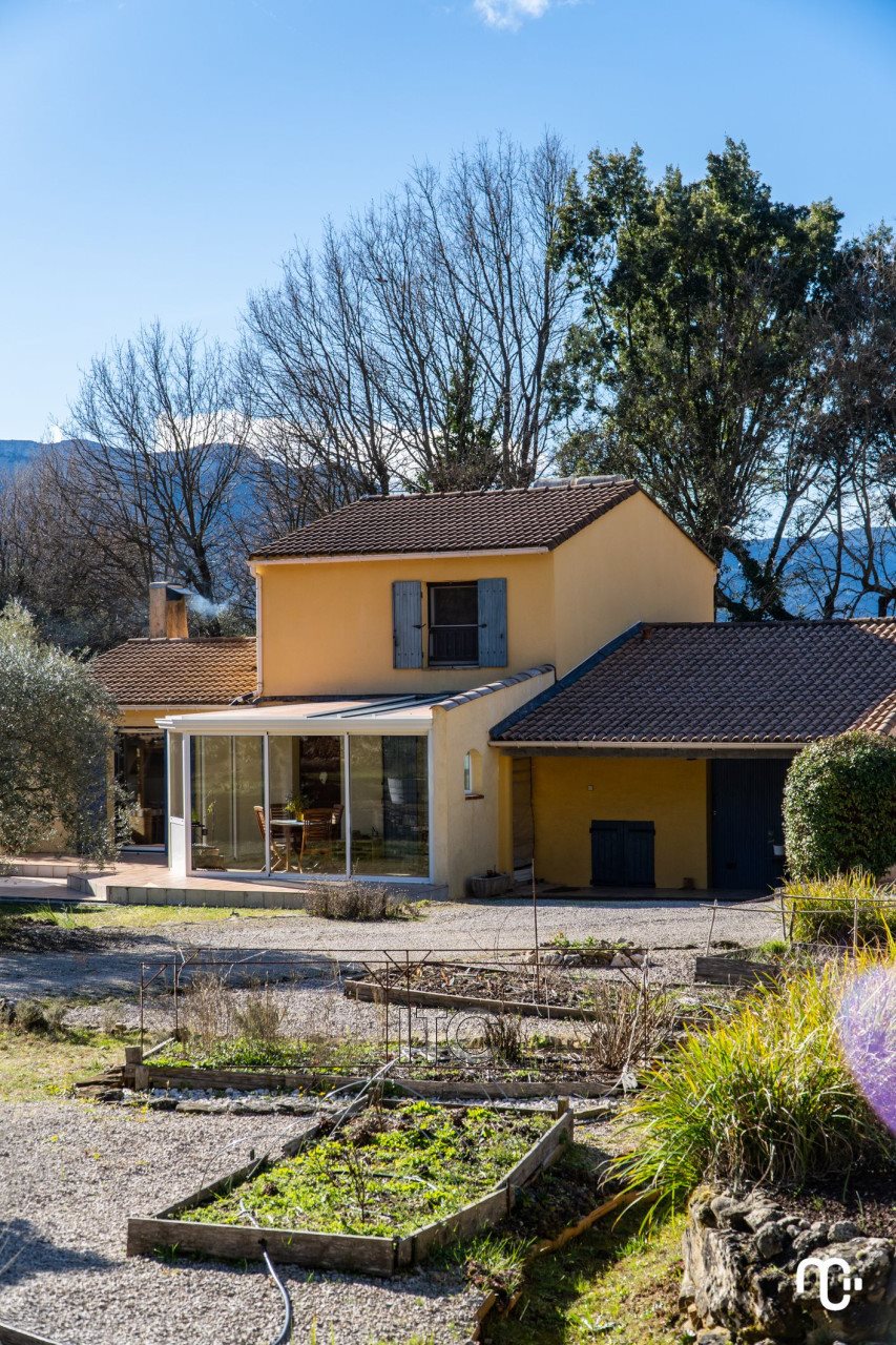 Maison à vendre, 110m², Pourrières