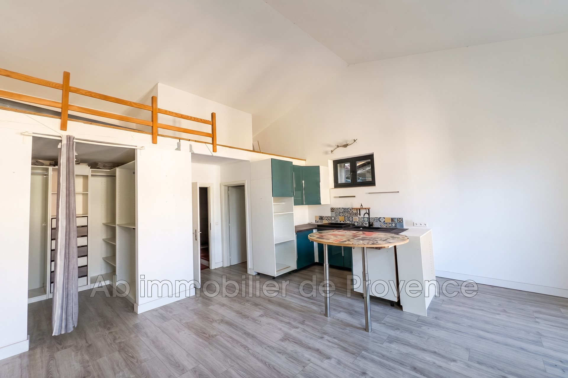 Maison à vendre, 273m², Lauris