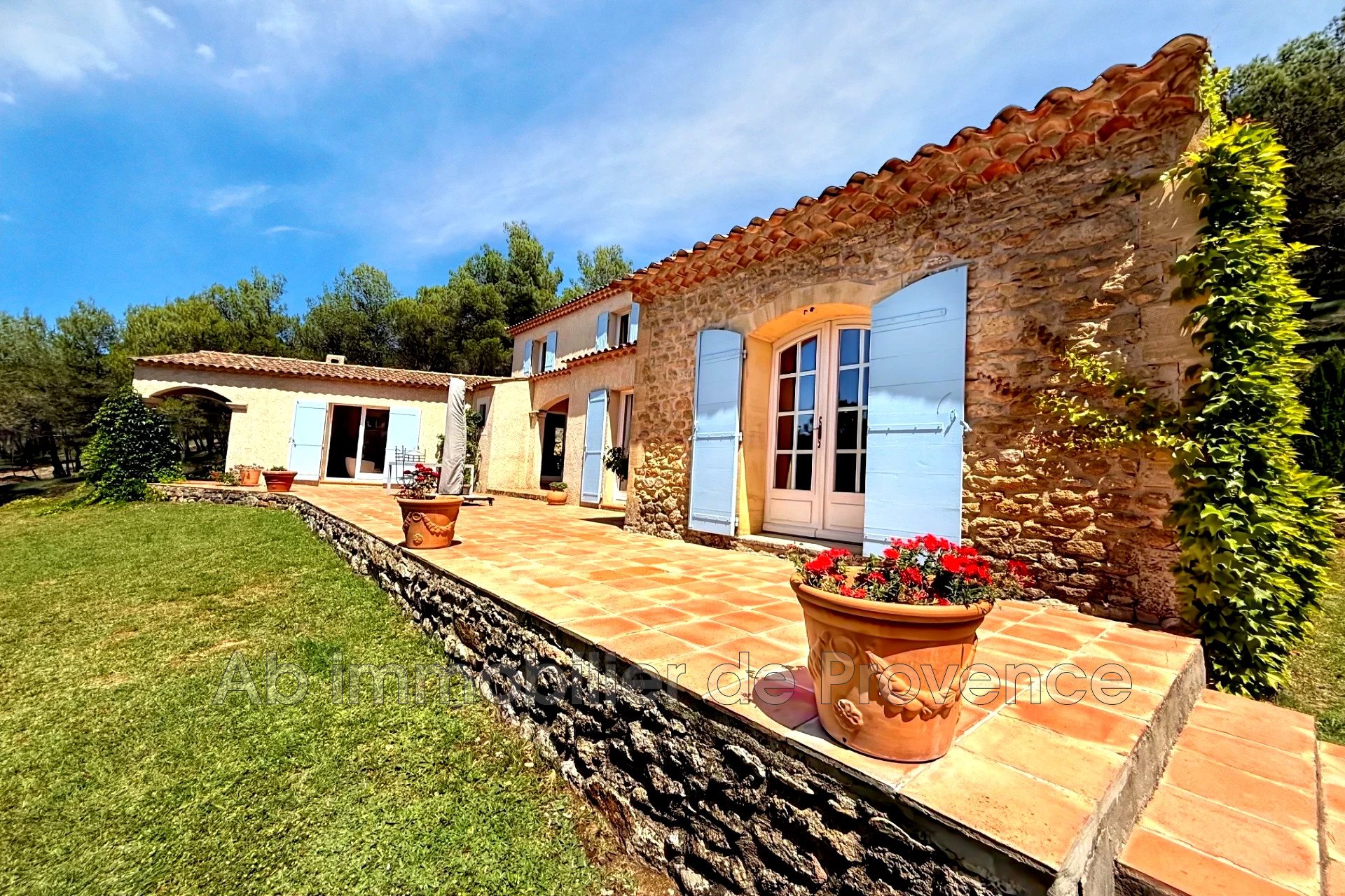 Maison à vendre, 188m², Rognes
