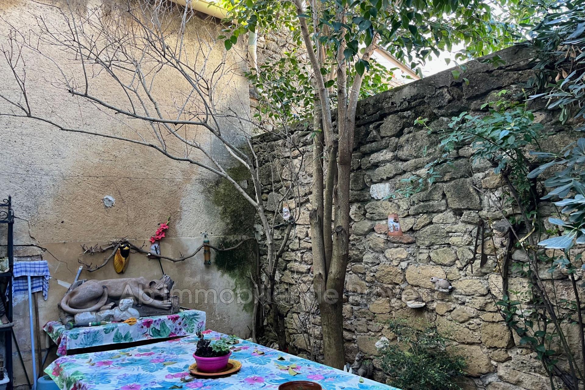 Appartement à vendre, 63m², Rognes