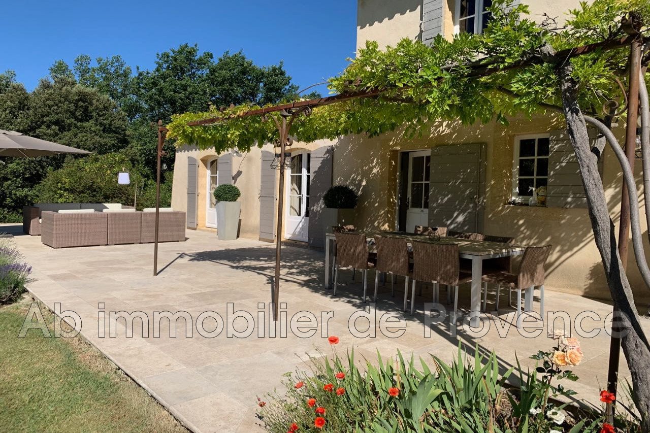 Maison à vendre, 250m², Rognes