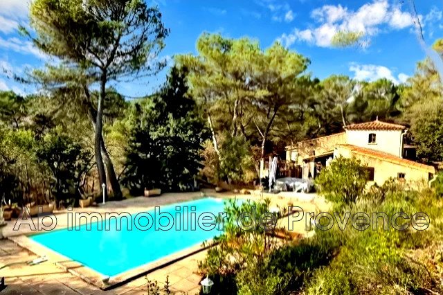 Maison à vendre, 153m², Rognes