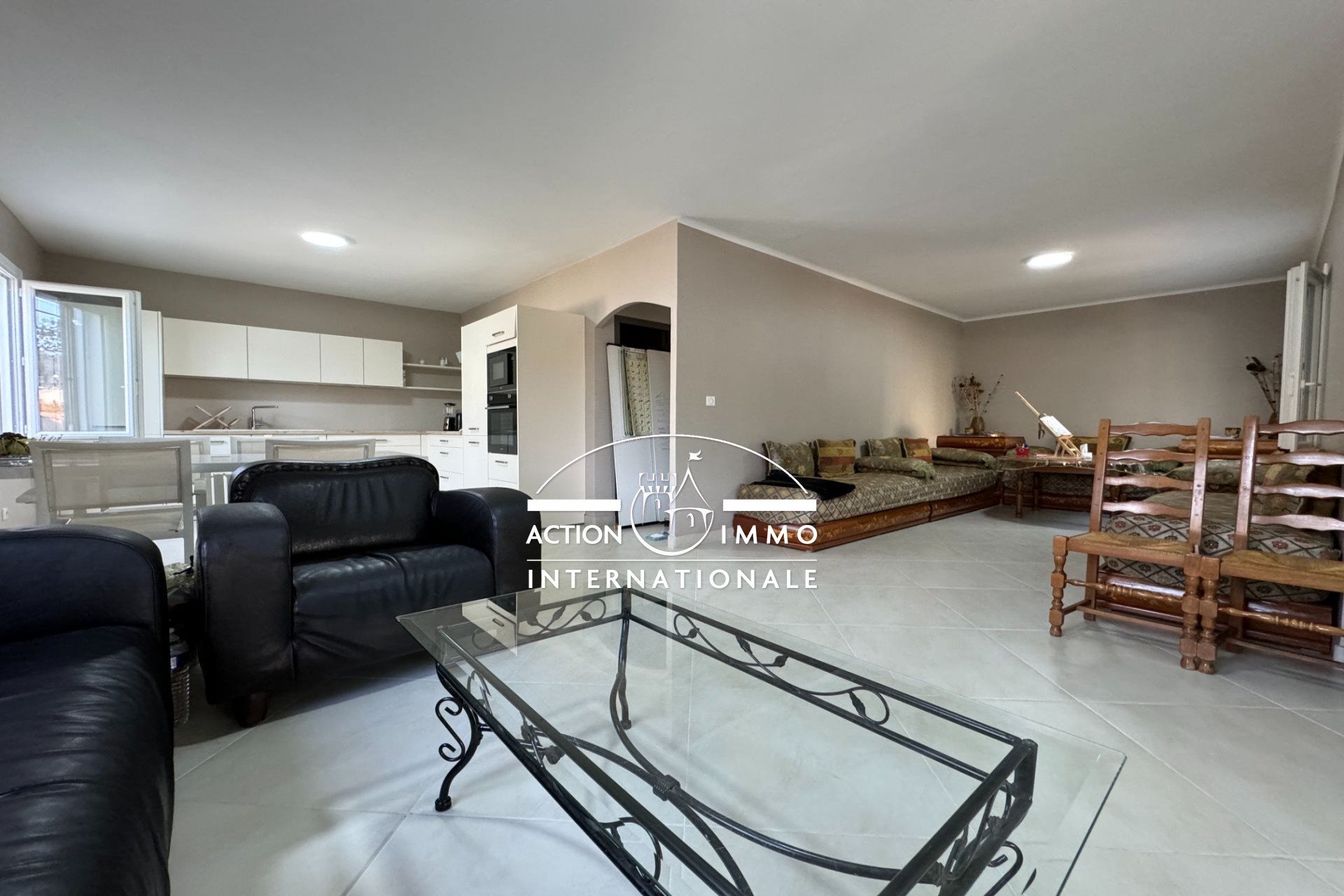 Maison à vendre, 112m², Saint-Martin-de-Crau