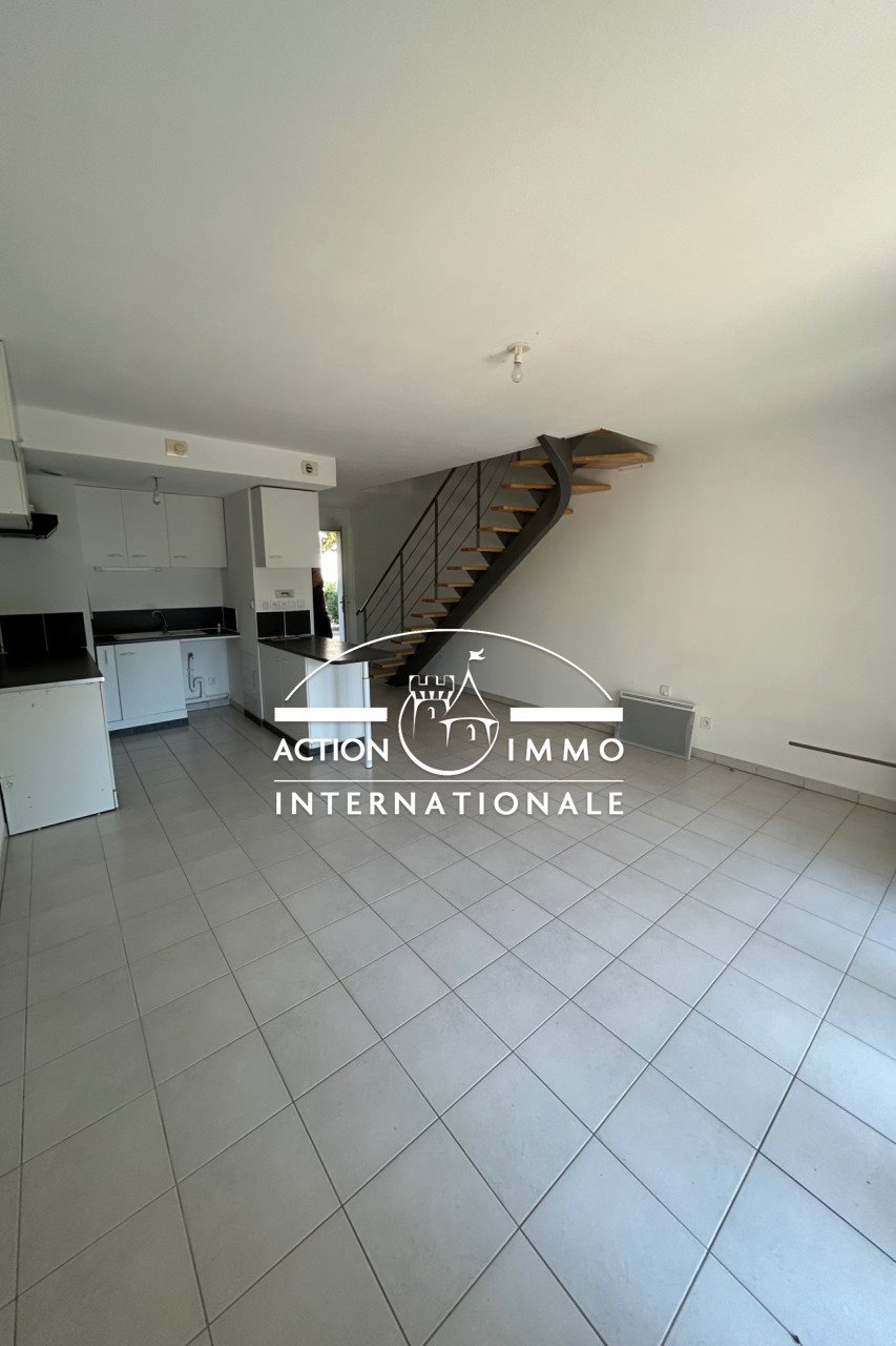 Maison à vendre, 74m², Saint-Martin-de-Crau
