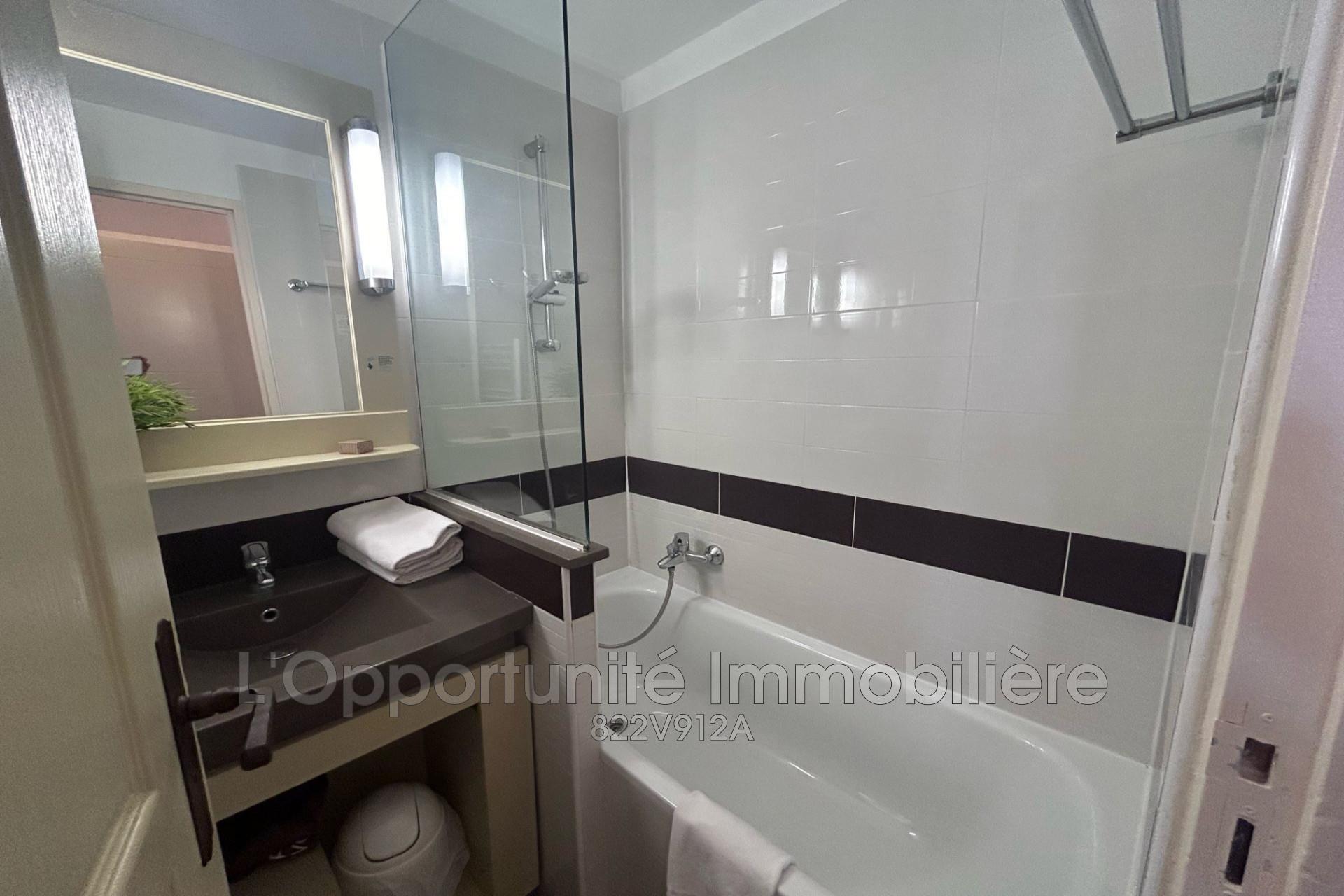 Appartement à vendre, 28m², Saint-Raphaël