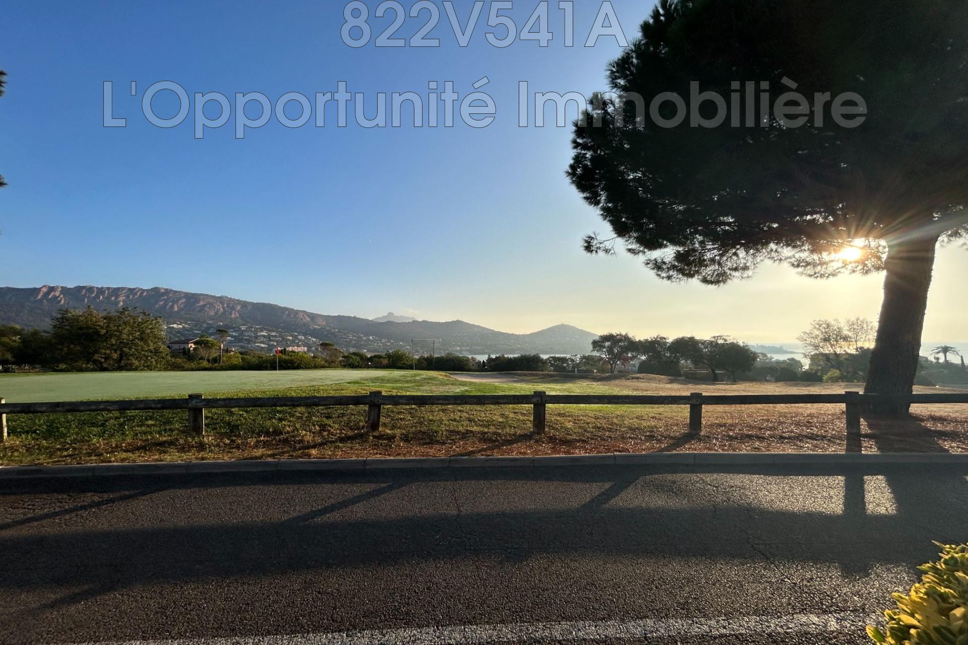 Appartement à vendre, 27m², Saint-Raphaël