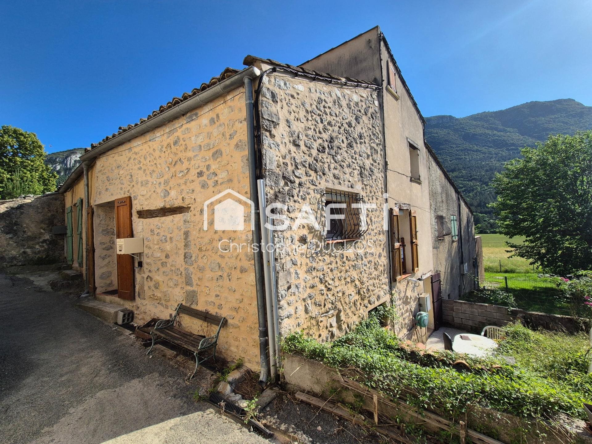 Maison à vendre, 97m², Valbelle