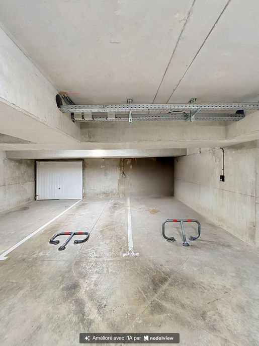 Parking · Crozet (Ain) · 15 500 €