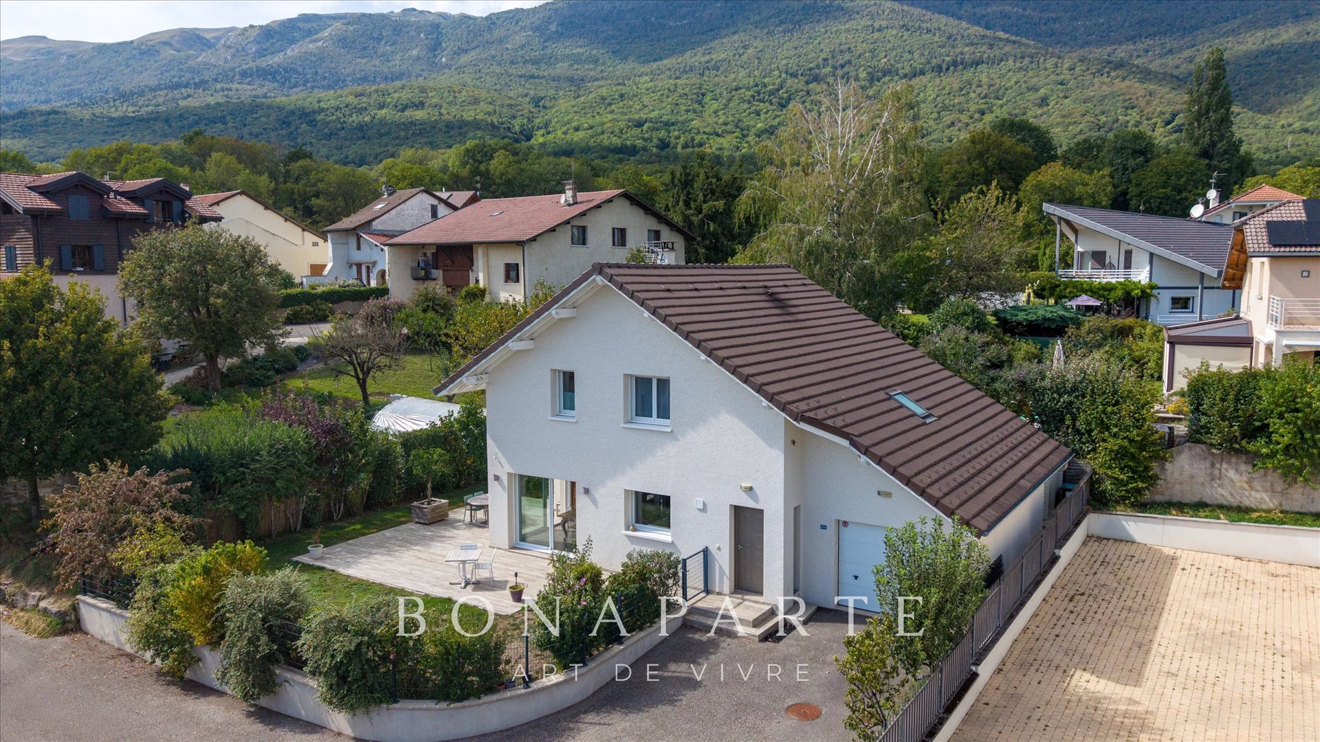 Maison à vendre, 133m², Thoiry