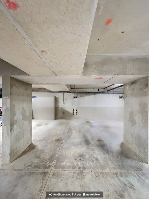 Parking · Crozet (Ain) · 16 000 €