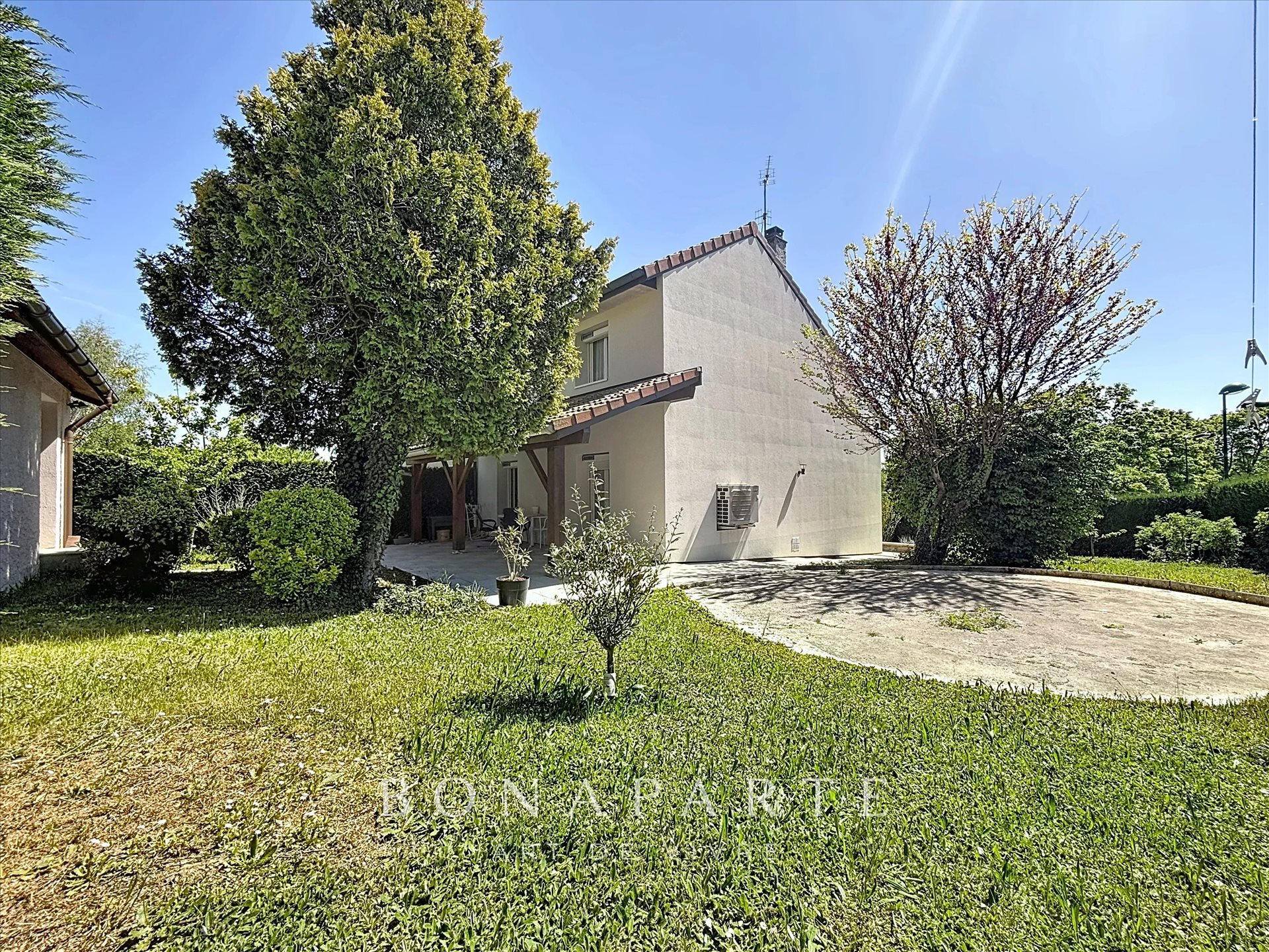 Maison à vendre, 144m², Échenevex